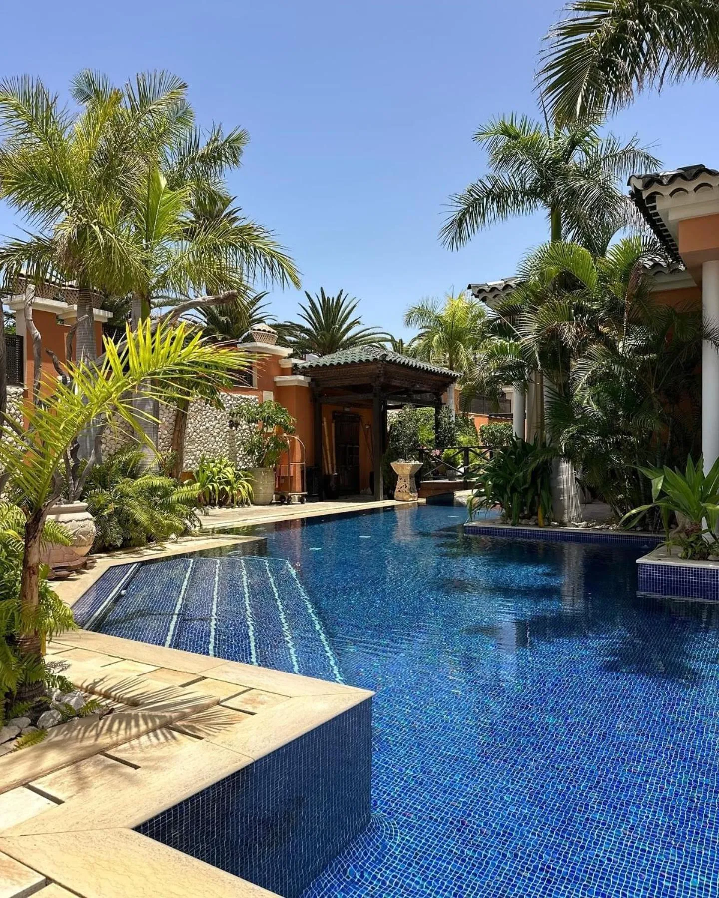 Swimming pool in Royal Garden Villas, Luxury Hotel