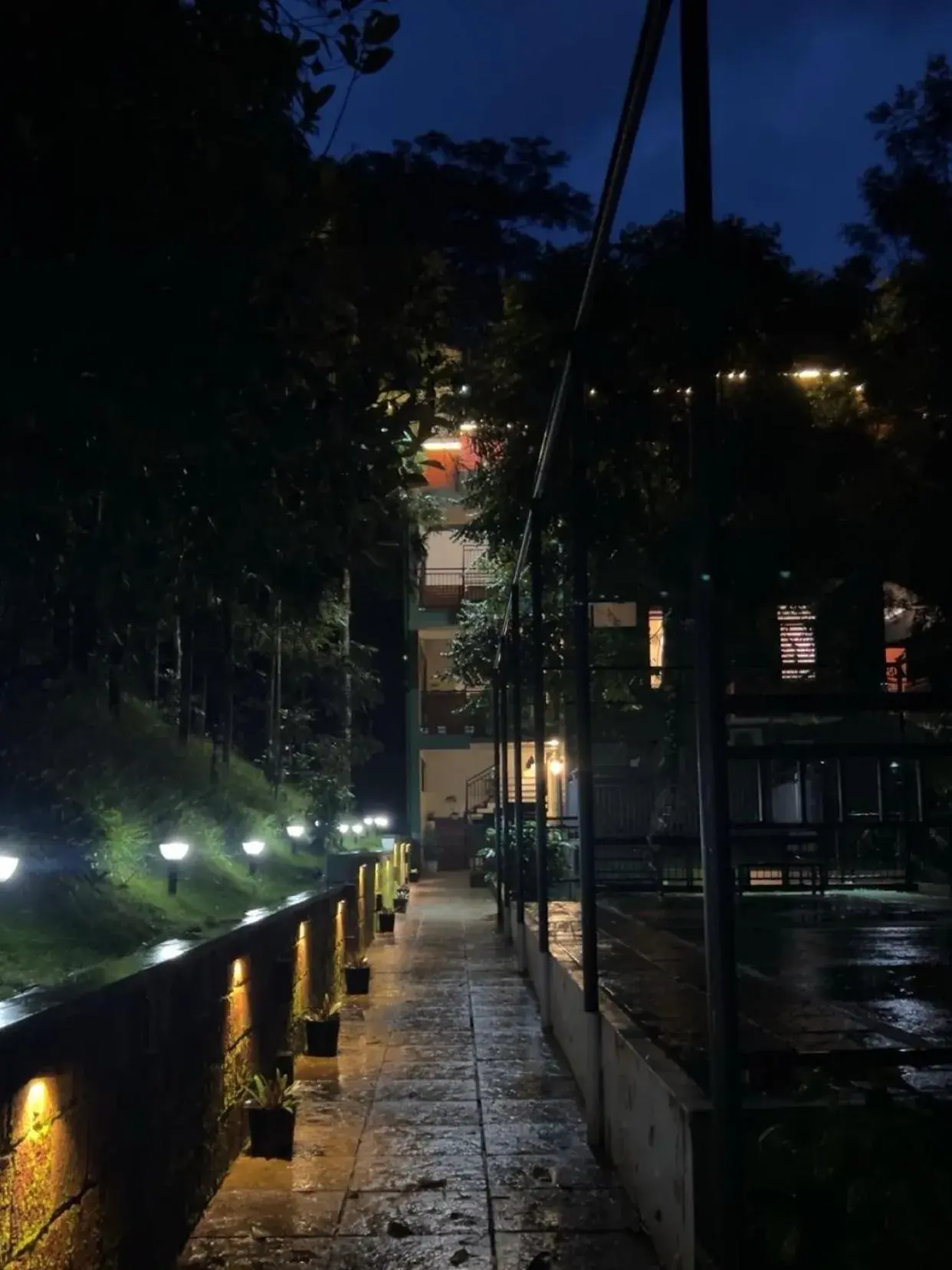 Property building in Lush Hills by Benchmark Property building in Lush Hills by Benchmark