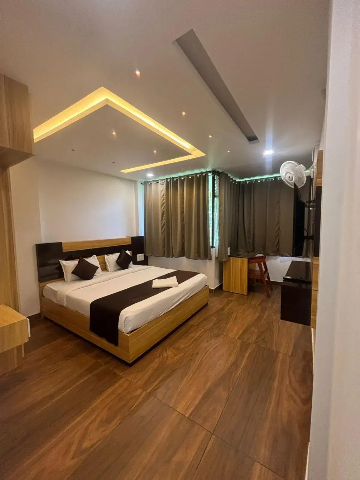 Bedroom, Bed in Lush Hills by Benchmark Bedroom, Bed in Lush Hills by Benchmark