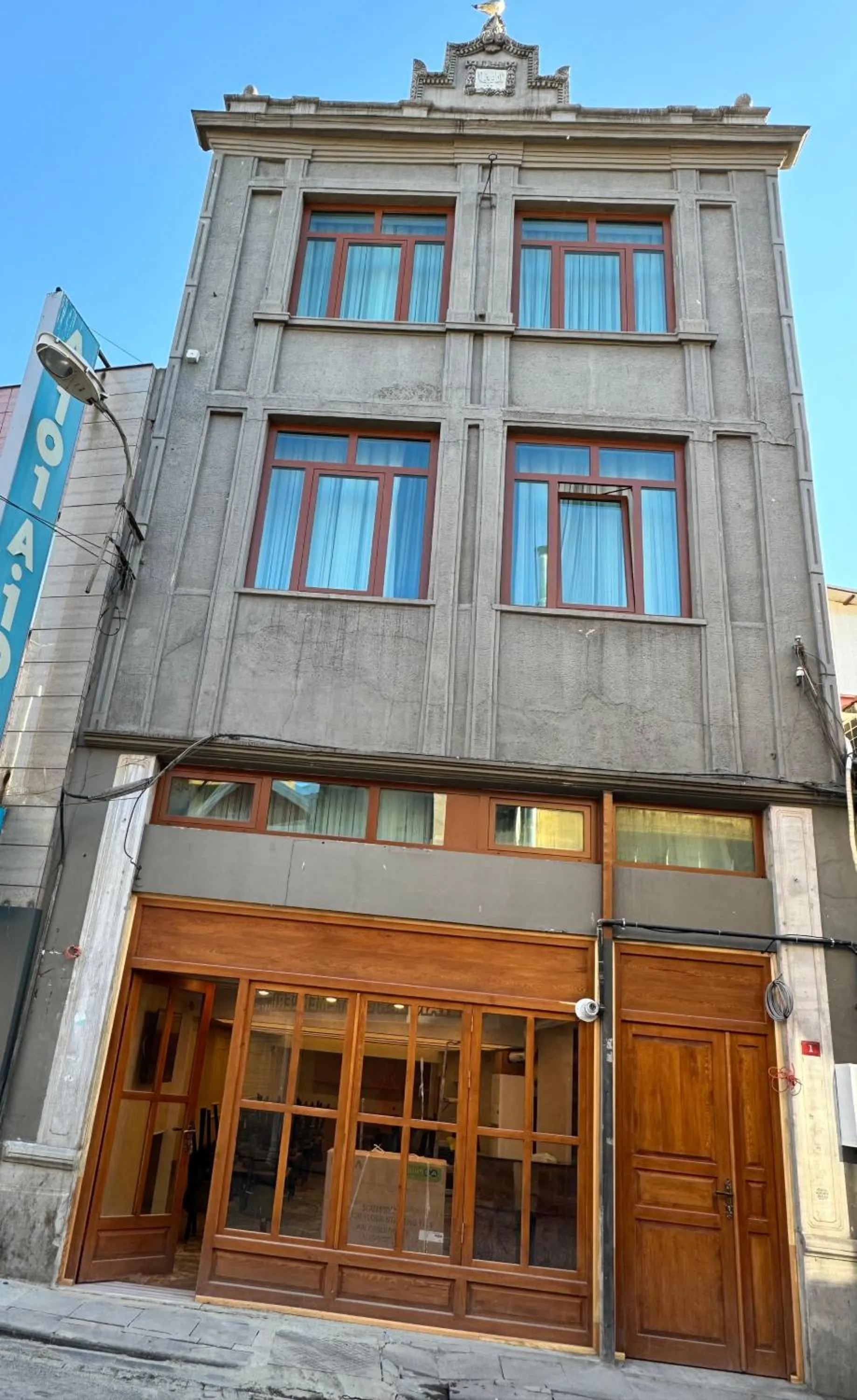 Property building in Riverside Hotel