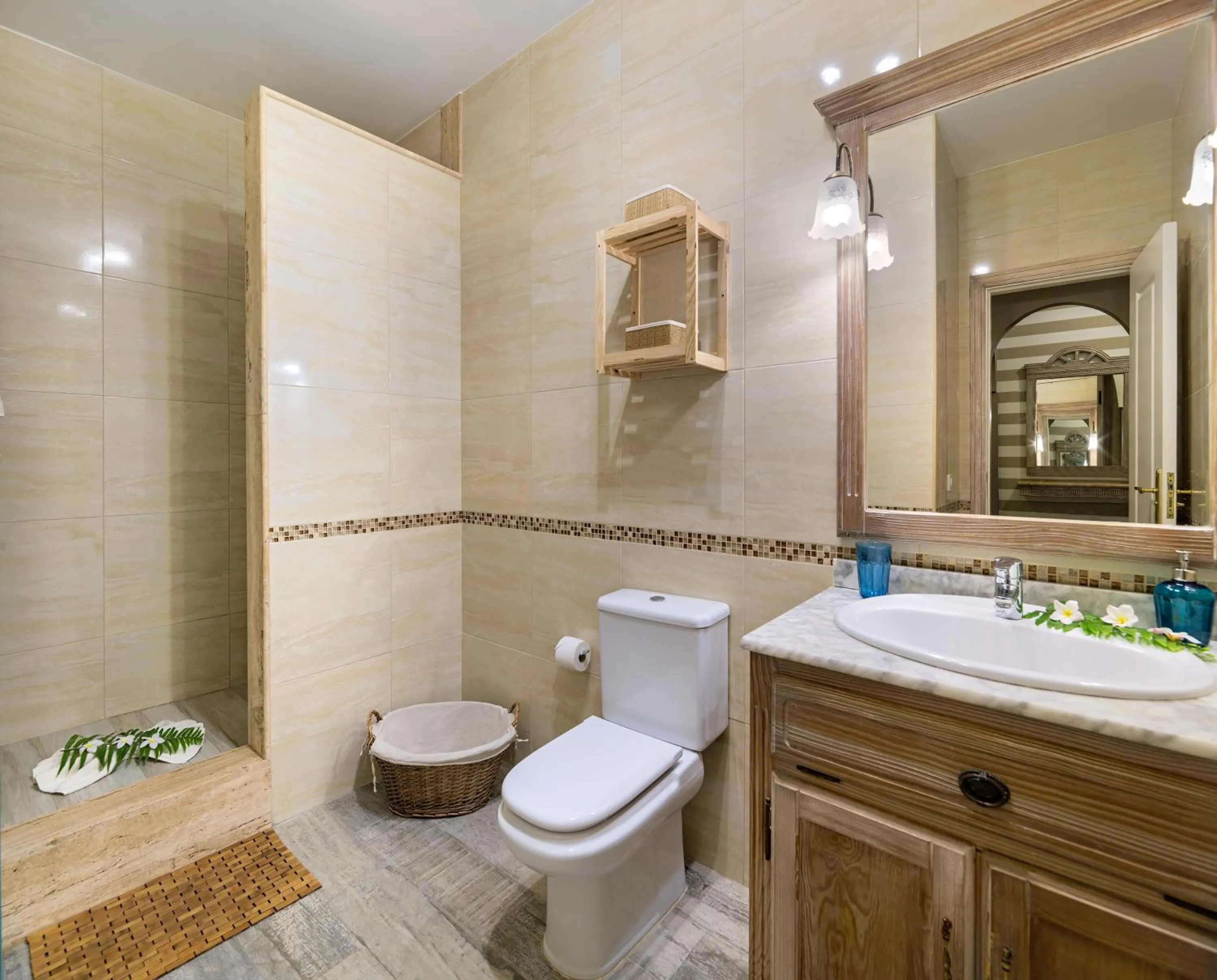 Shower in Green Garden Eco Resort & Villas