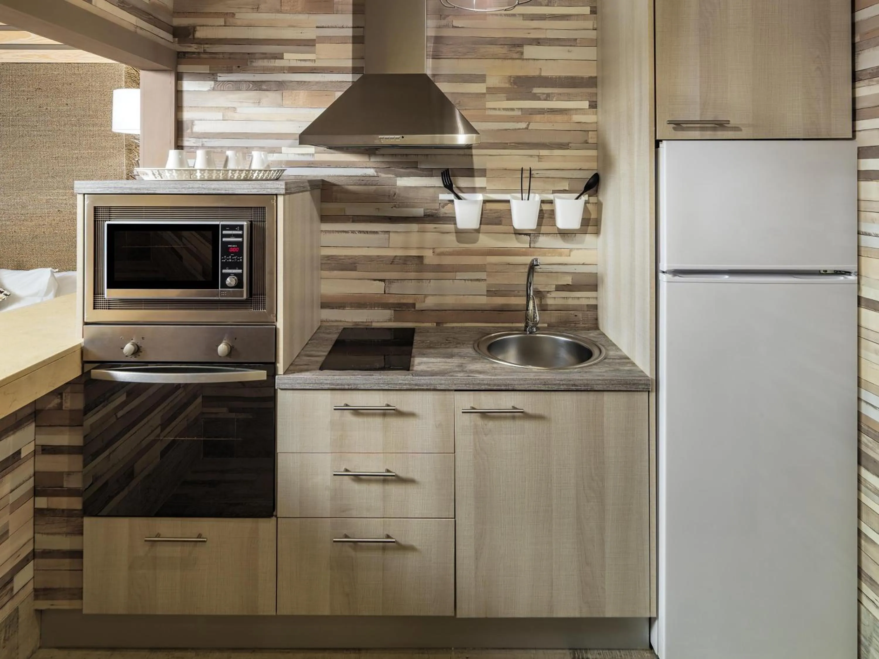 Kitchen or kitchenette in Green Garden Eco Resort & Villas