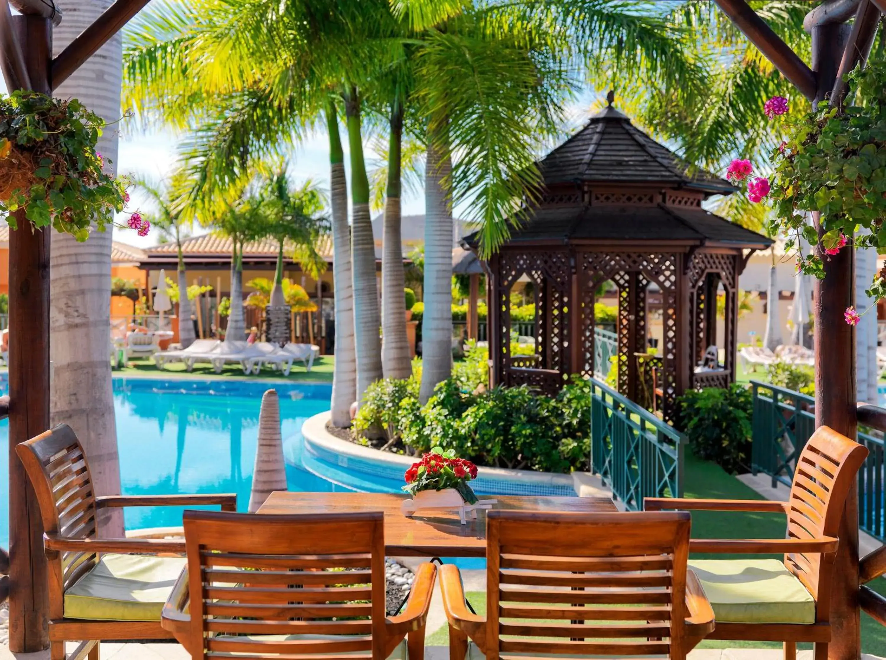 Lounge or bar in Green Garden Eco Resort & Villas Lounge or bar in Green Garden Eco Resort & Villas