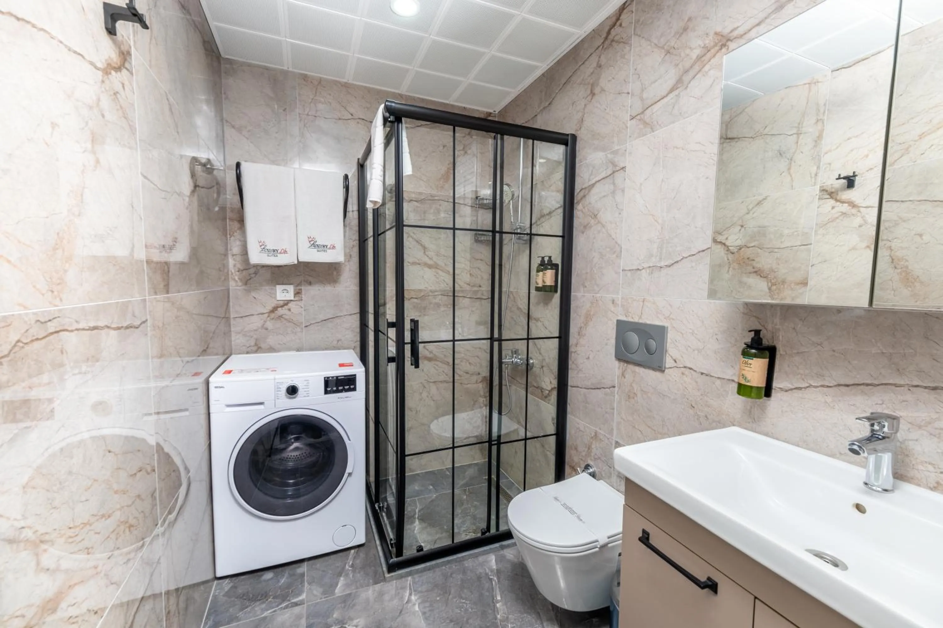 Bathroom in Luxury Life Suites