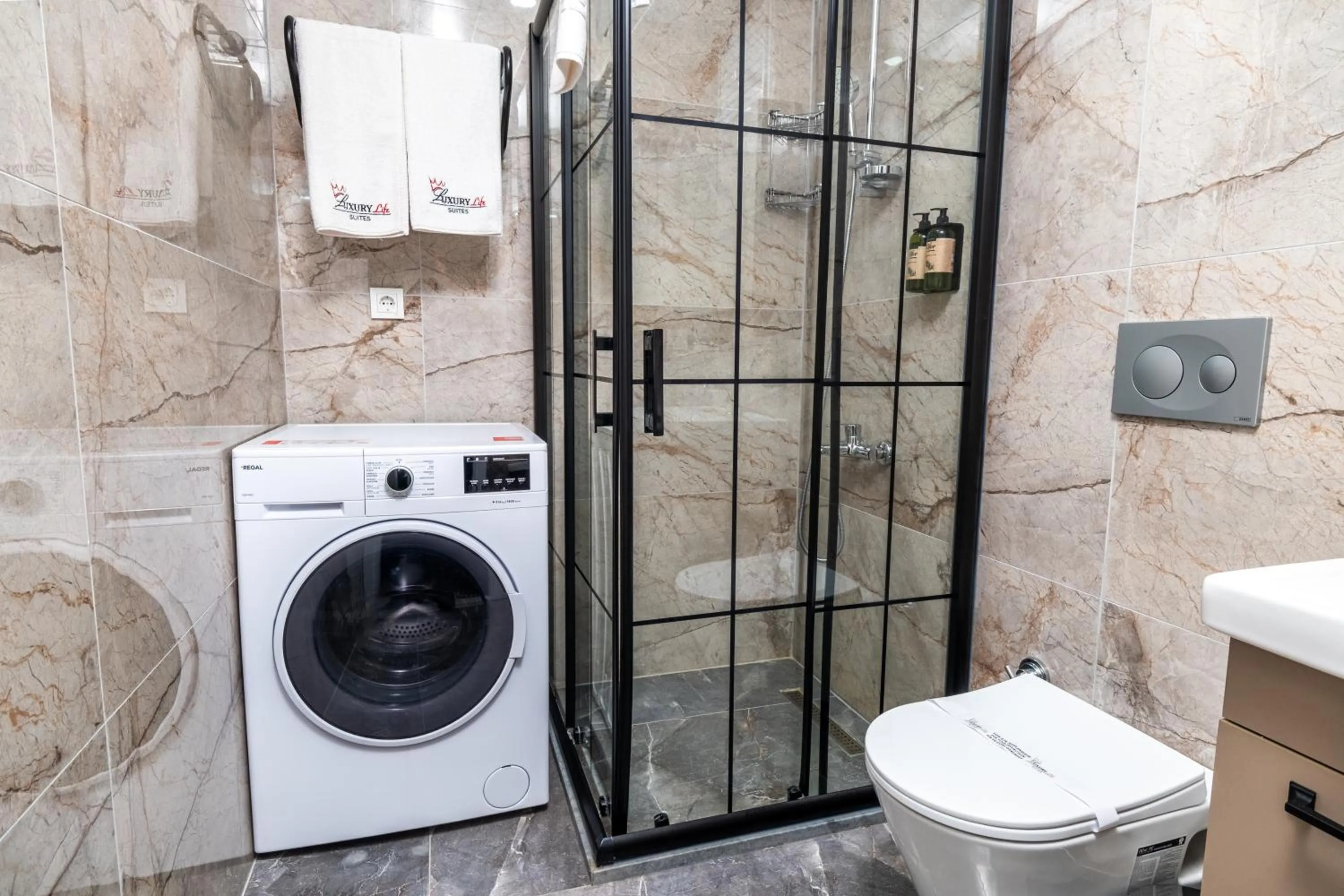 Bathroom in Luxury Life Suites