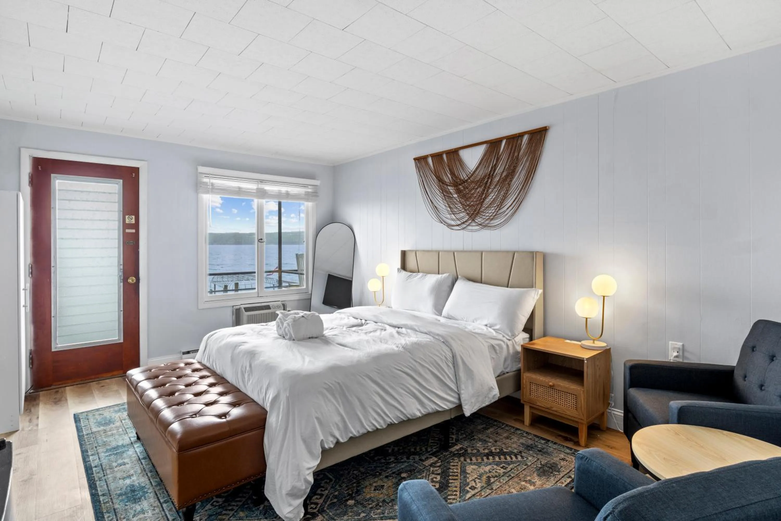 Bed in Showboat Hotel