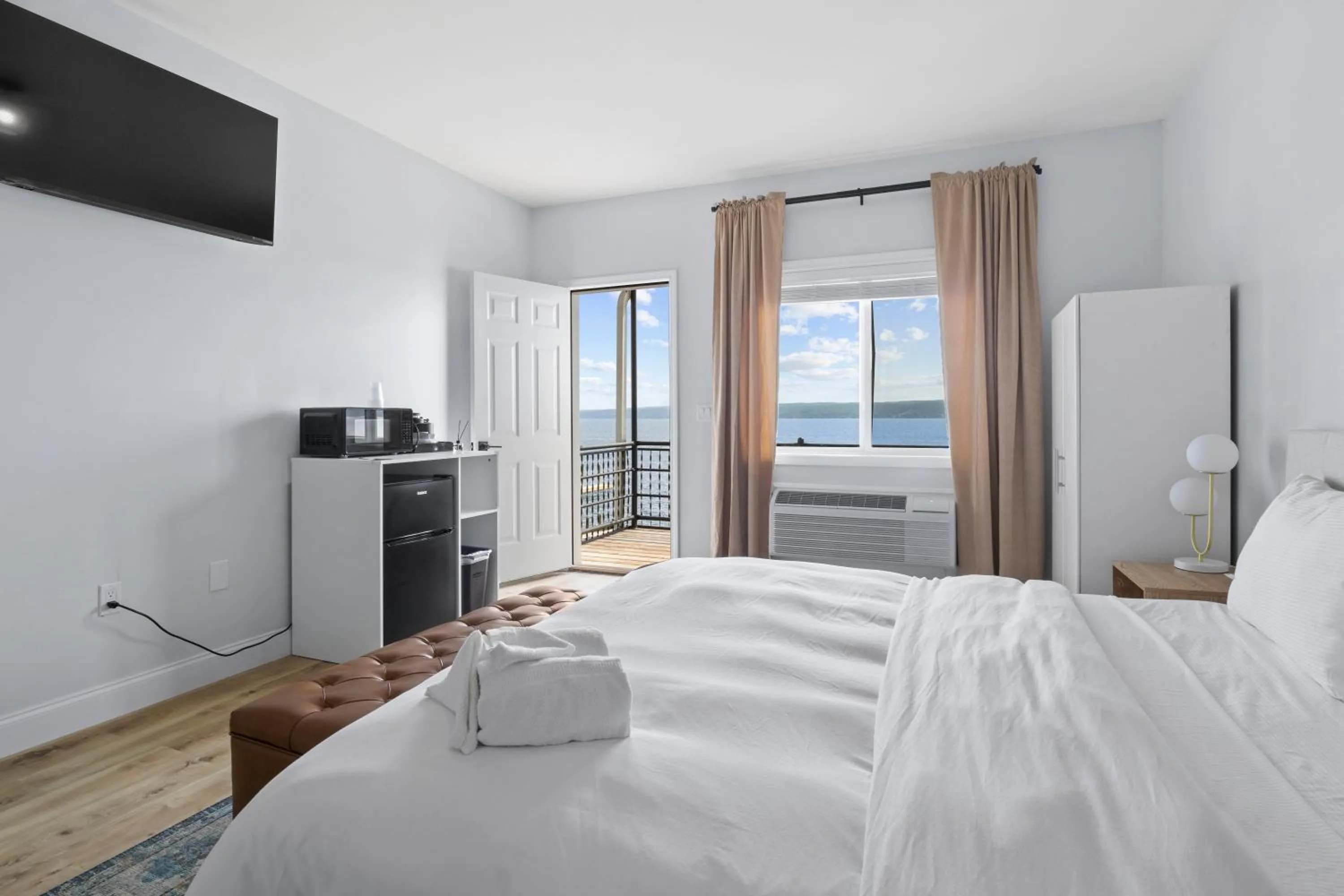 Bed in Showboat Hotel
