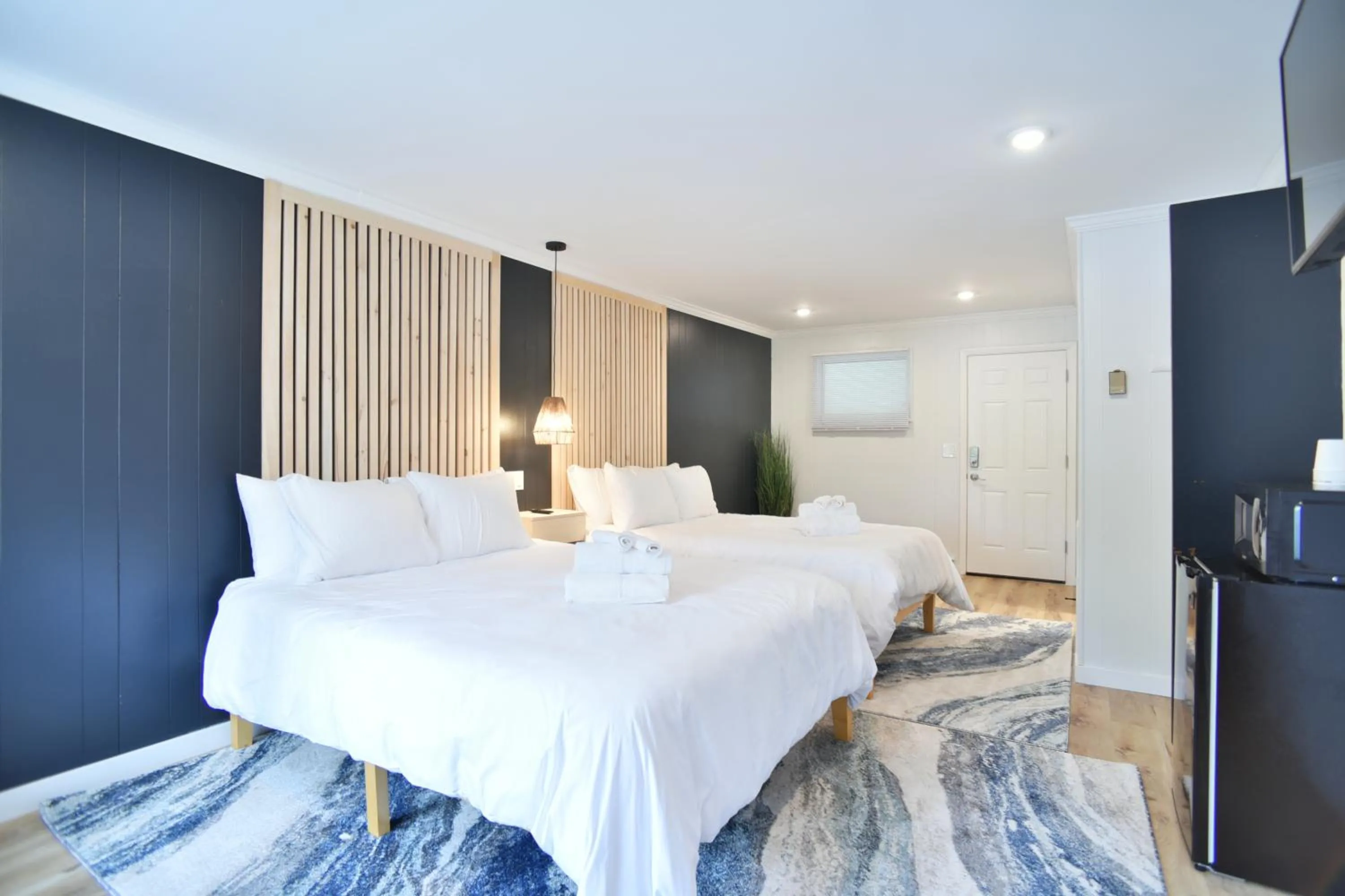 Bed in Showboat Hotel