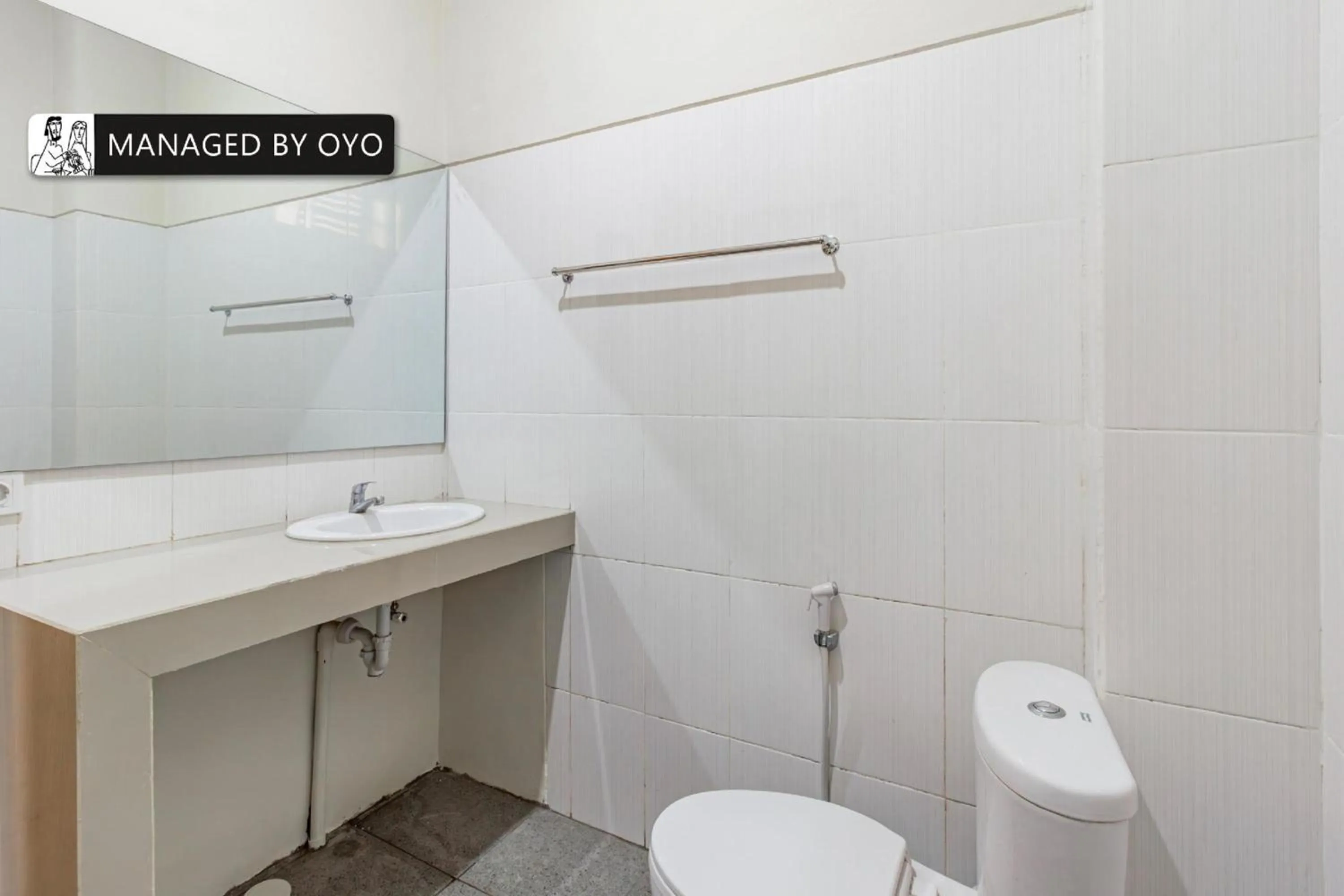 Bathroom in Collection O Near Seminyak Beach Formerly The Kumpi Hotel