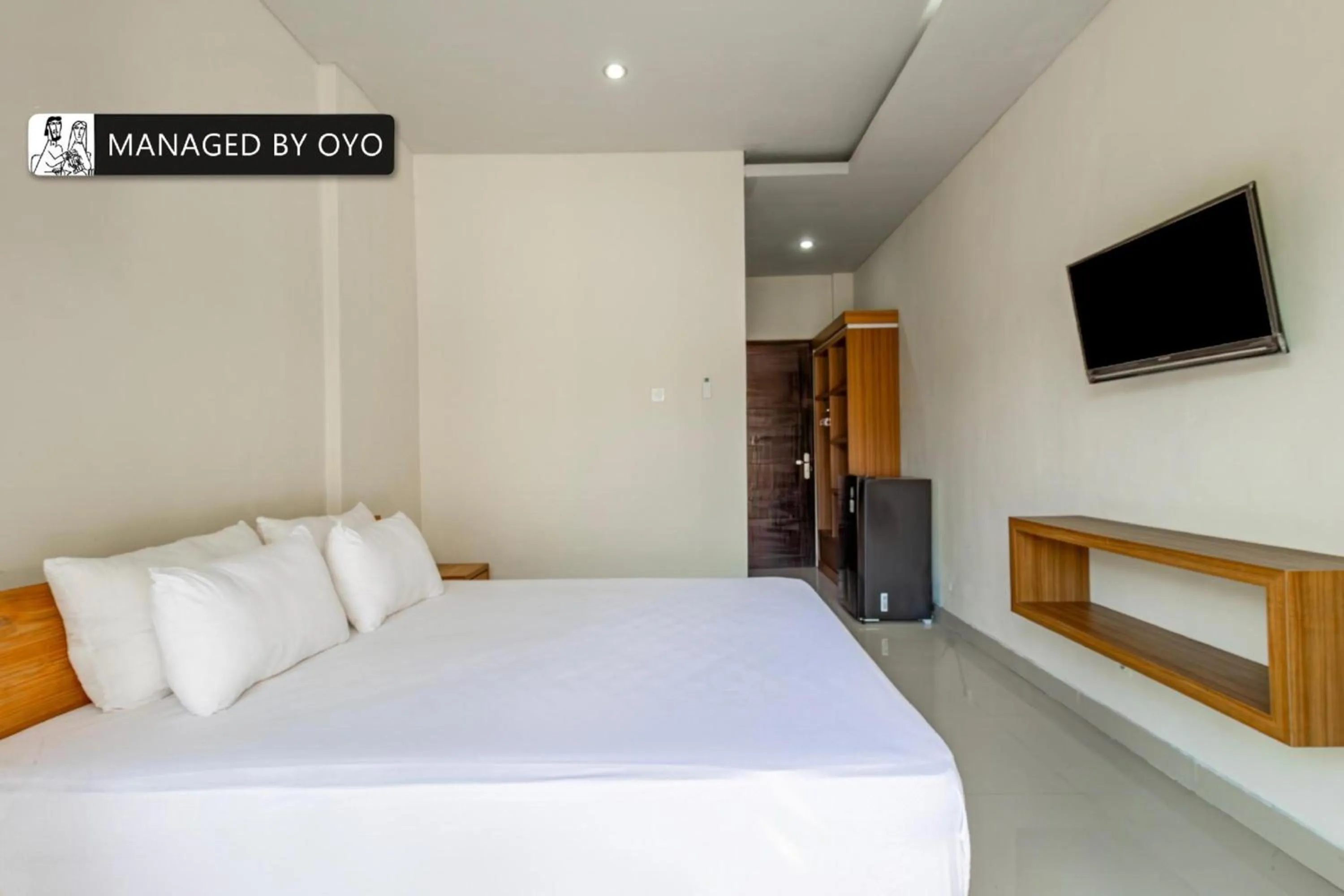 Photo of the whole room, Bed in Collection O Near Seminyak Beach Formerly The Kumpi Hotel