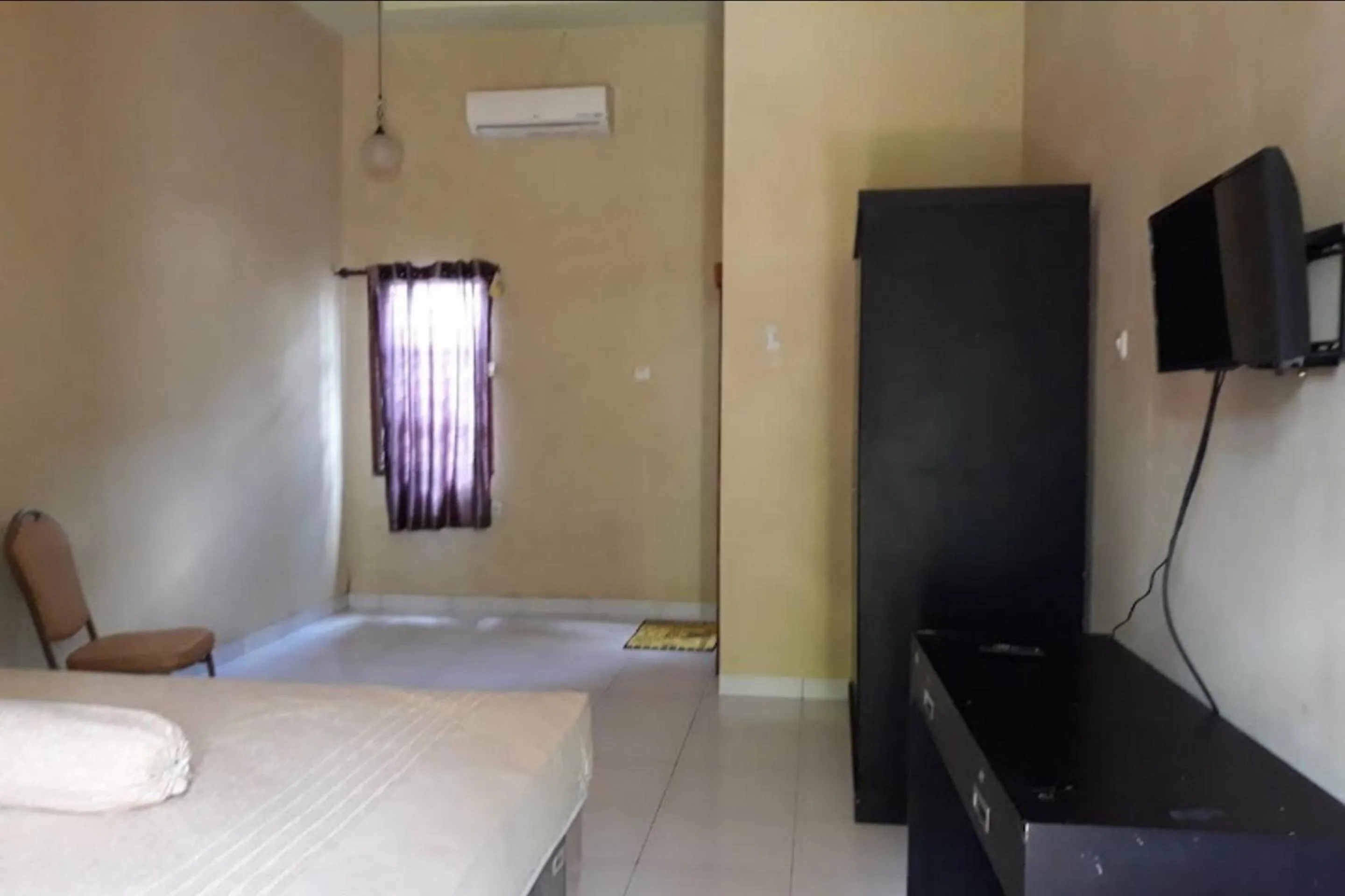 Bedroom, Bed in OYO 94015 Kost Alif Near Masjid Jami Nurul Huda