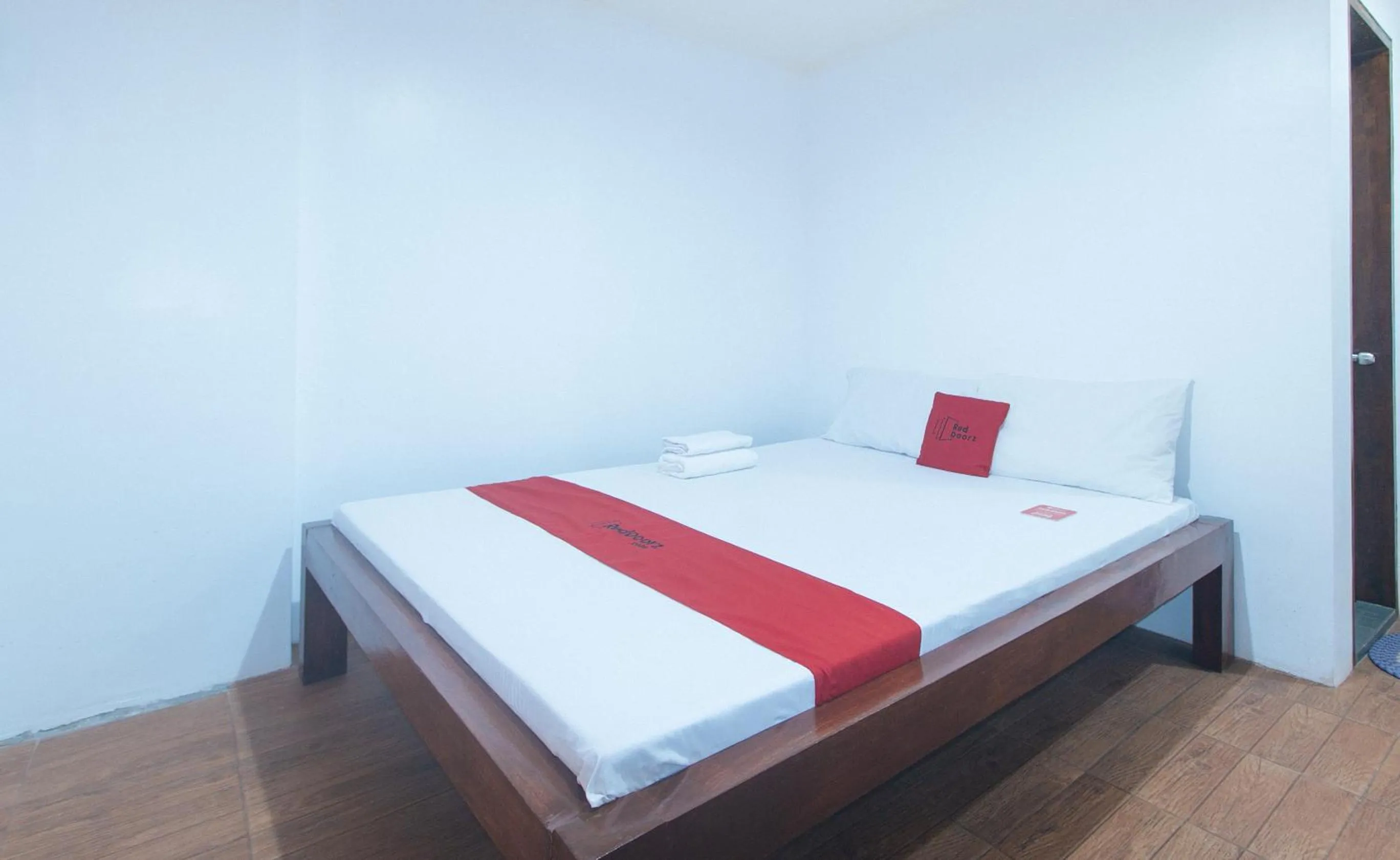 Bed in RedDoorz at Mina's Place 2 Banez Ville Tacloban