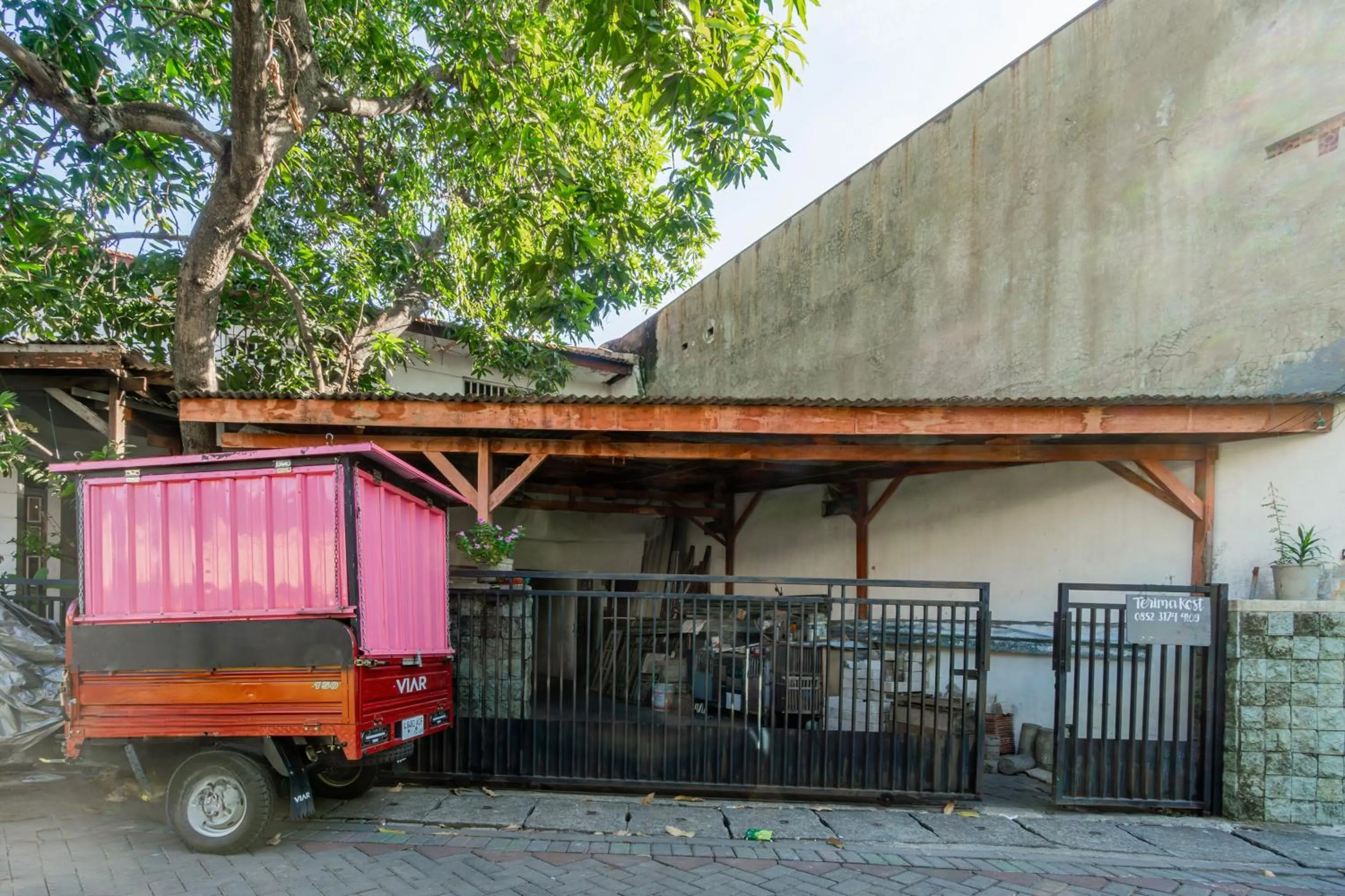 OYO Life 94040 Agung Home Stay