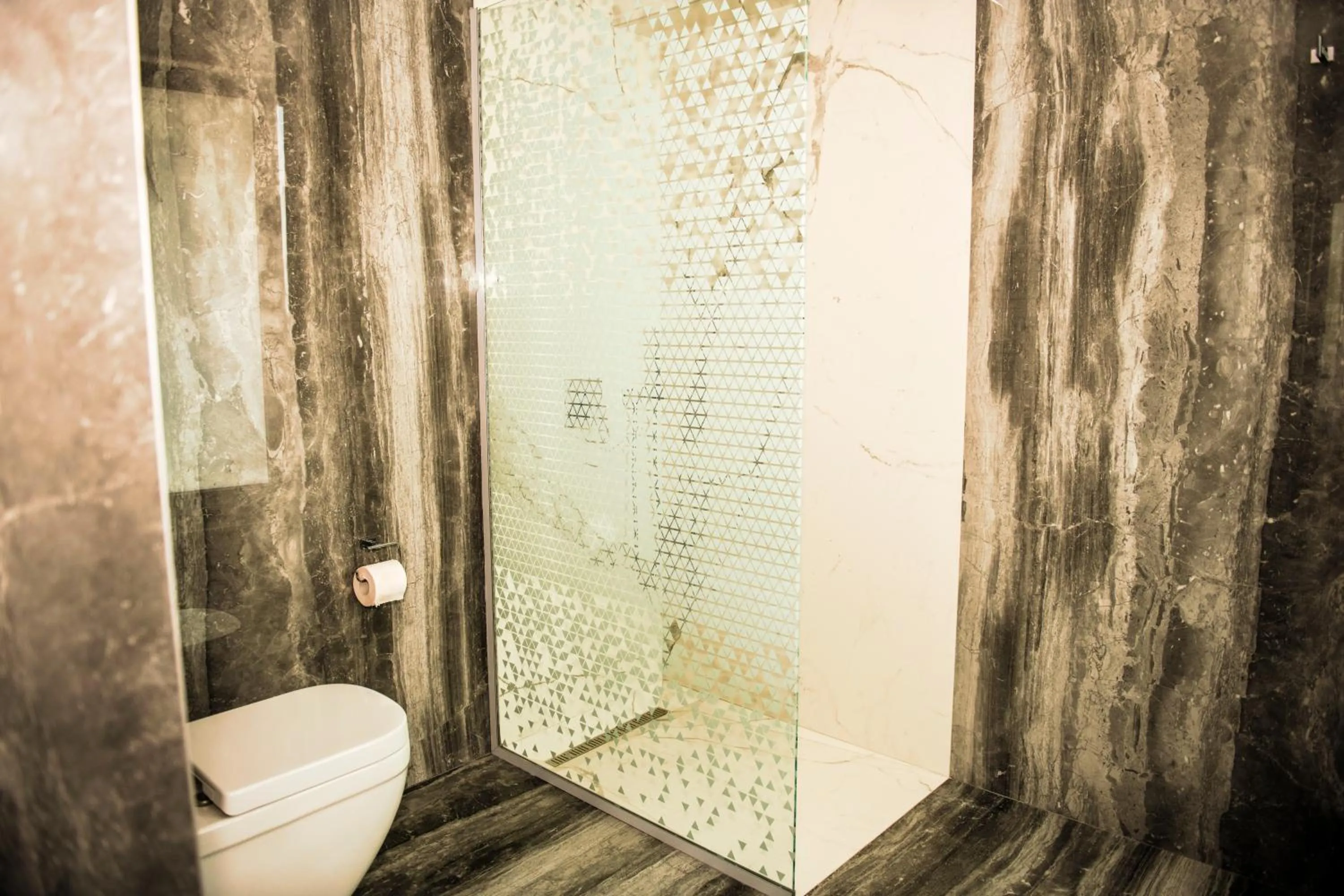 Bathroom in CM111Apparthotel