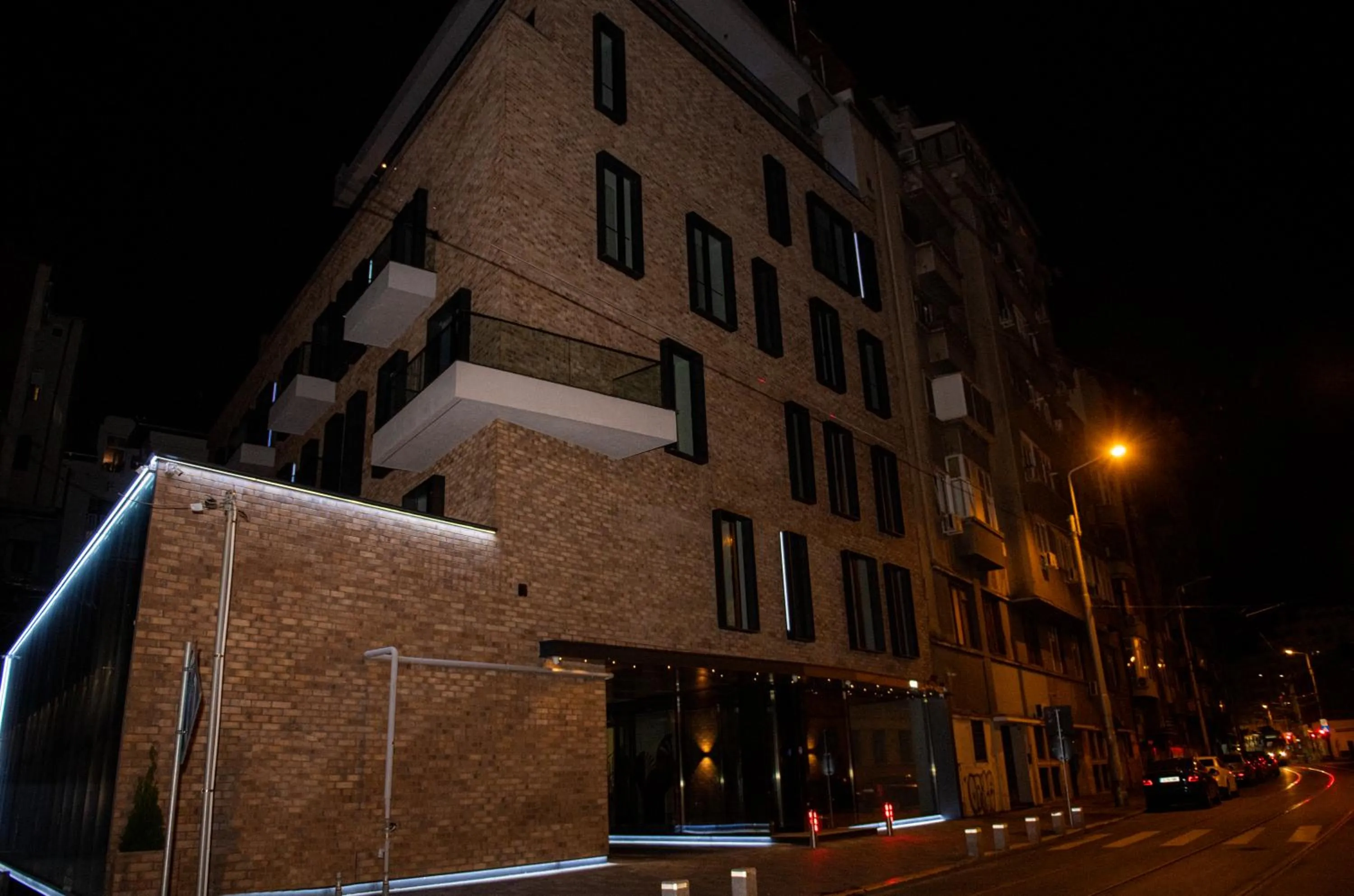 Property building in CM111Apparthotel