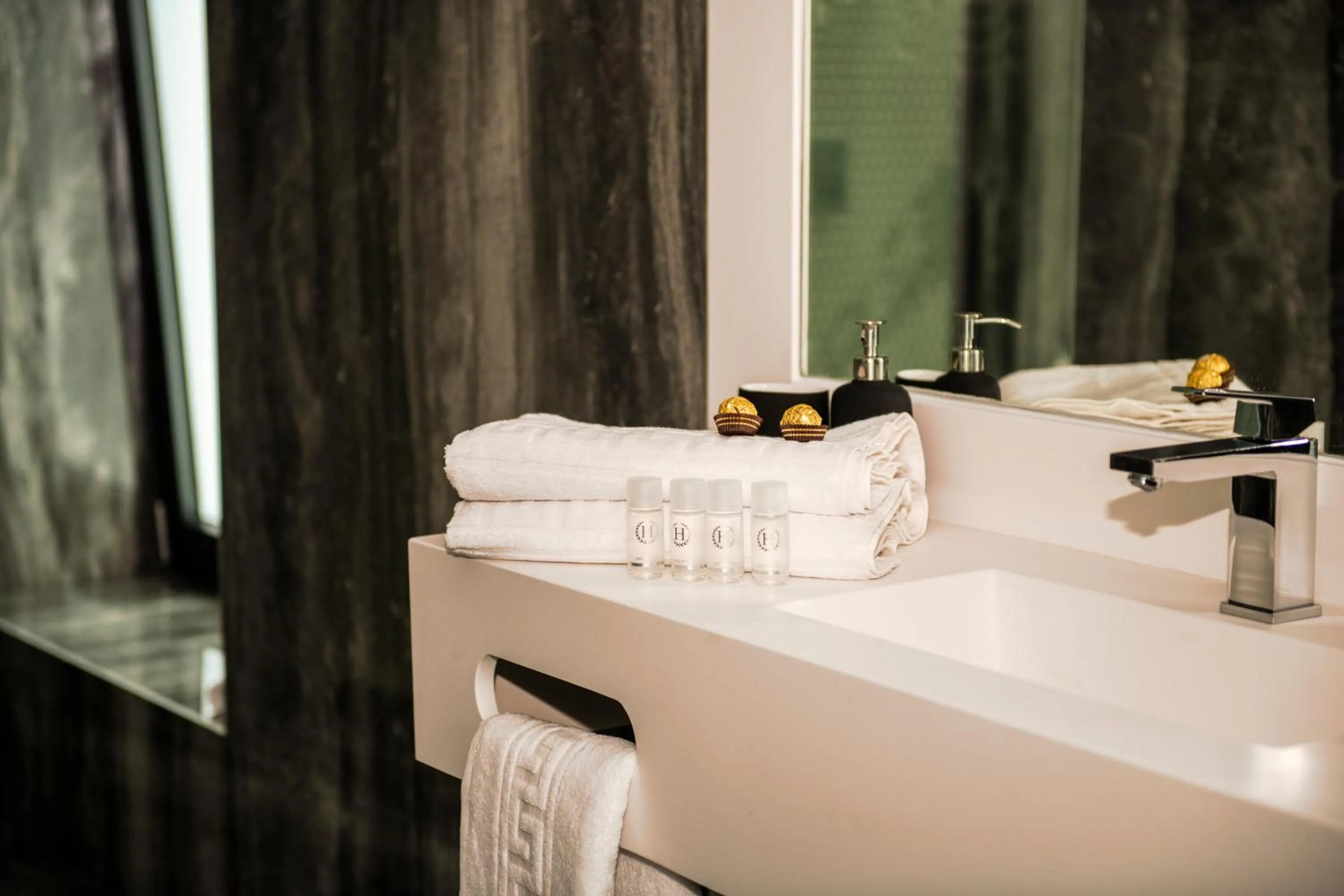 Bathroom in CM111Apparthotel