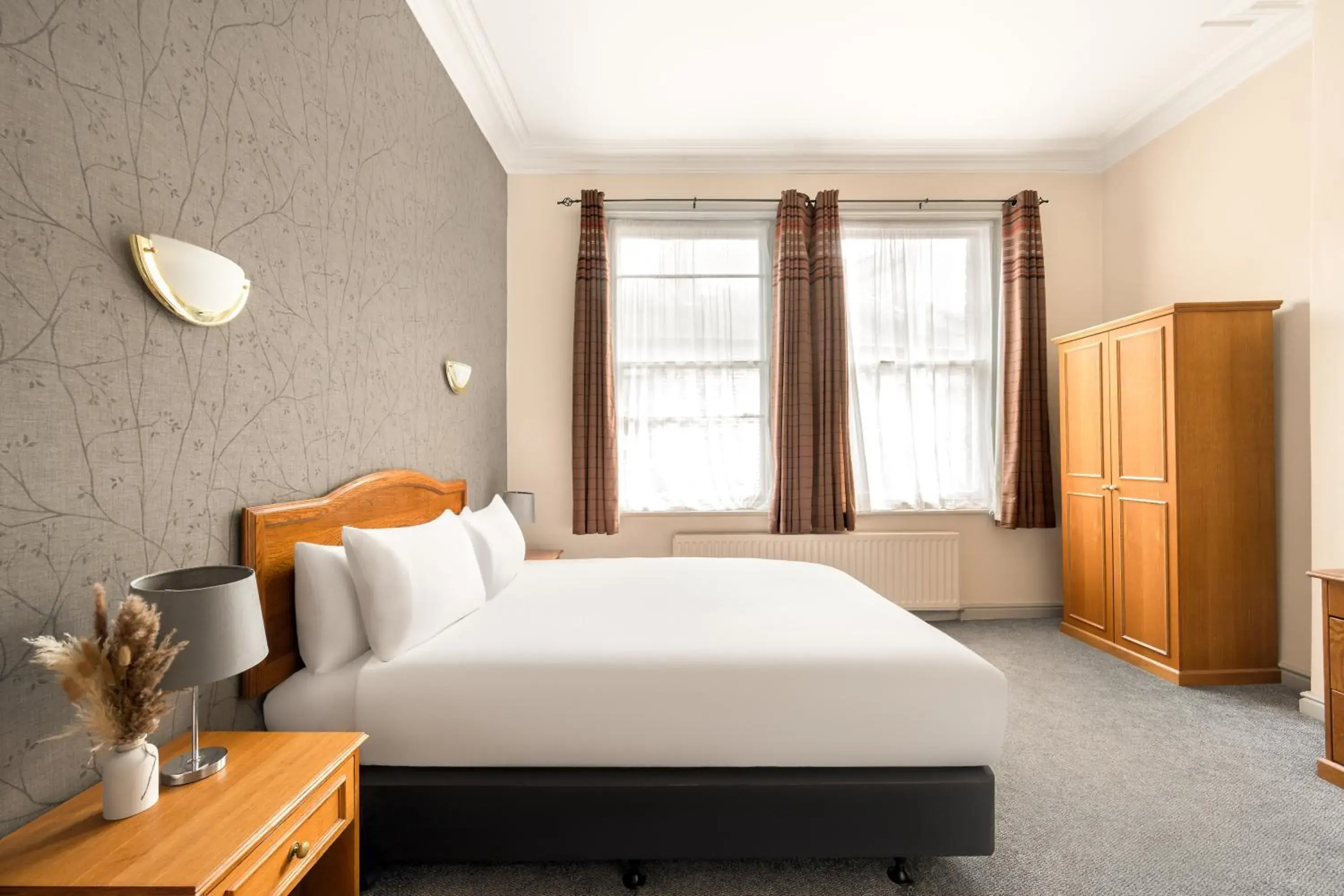 Superior Double Room in The County Hotel Superior Double Room in The County Hotel