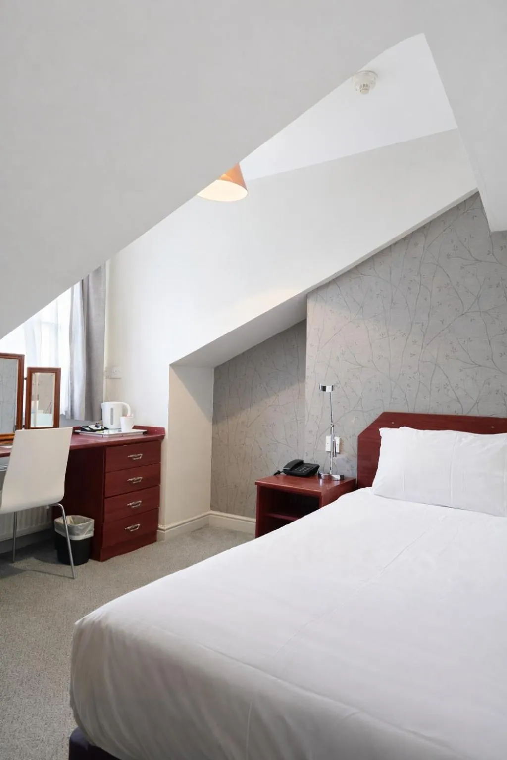 Bed in The County Hotel