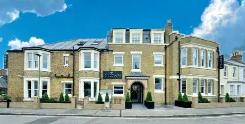 Crown Hotel Crown Hotel
