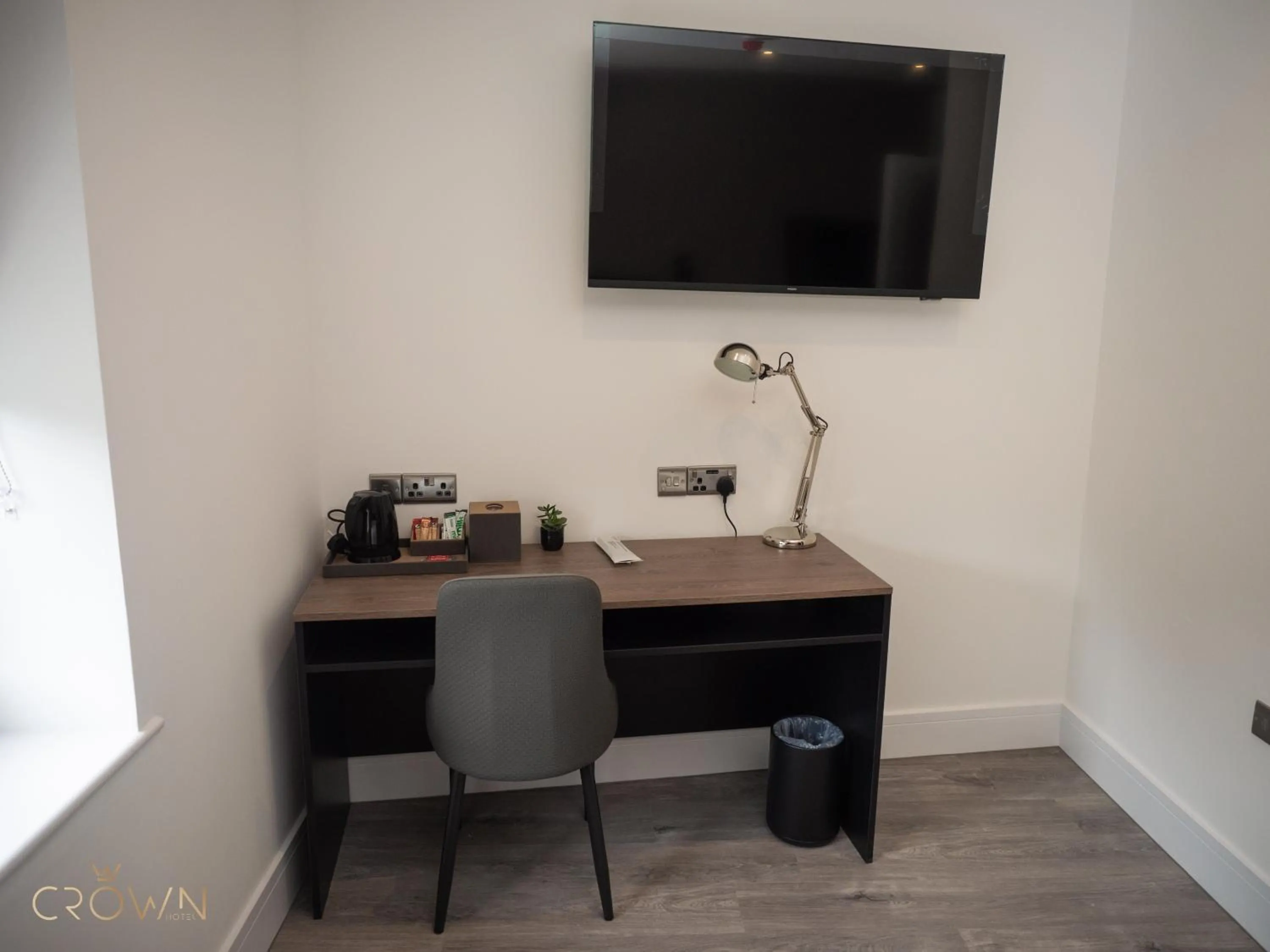 Bedroom in Crown Hotel
