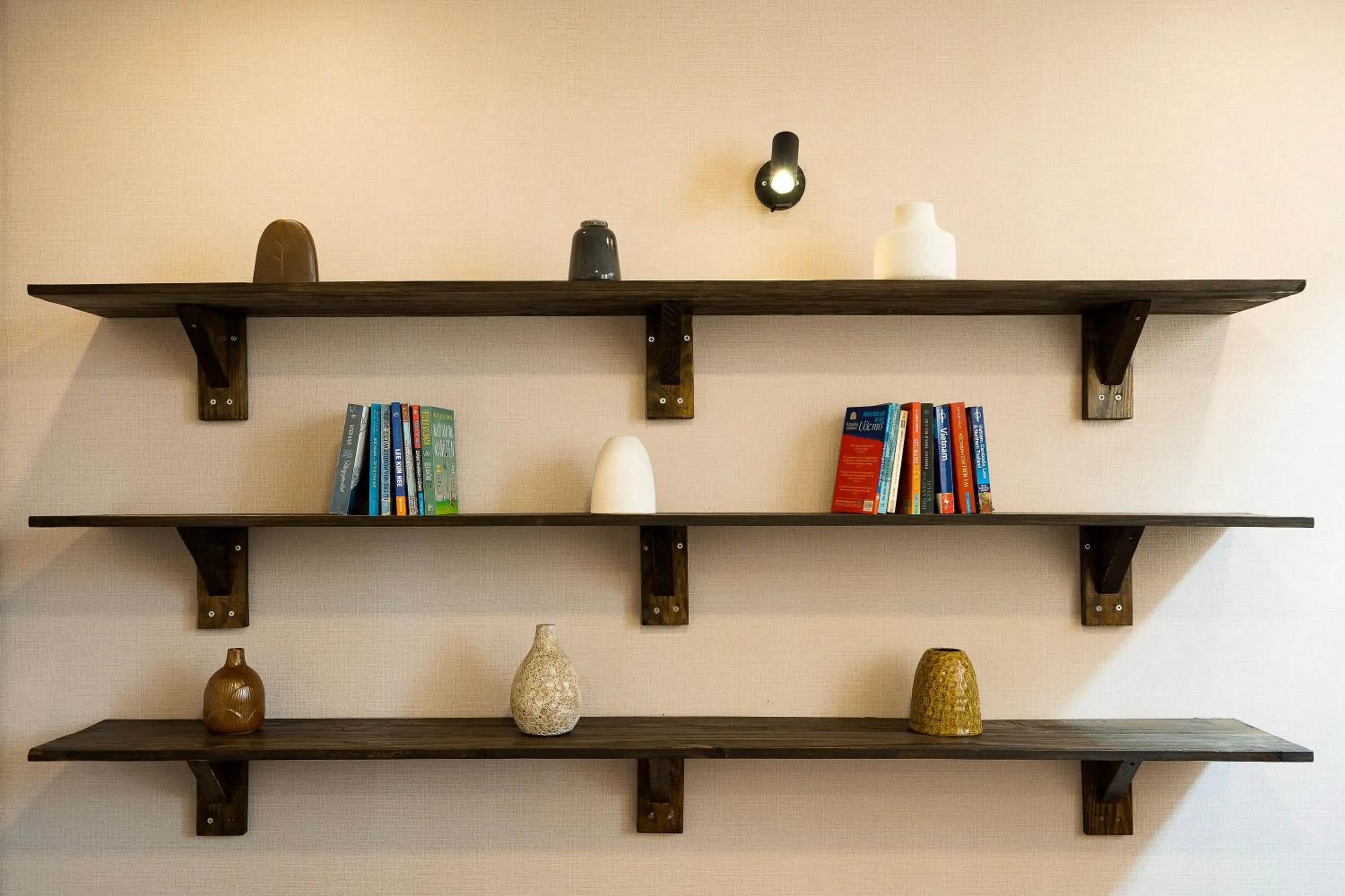 Communal lounge/ TV room in HemTouch House