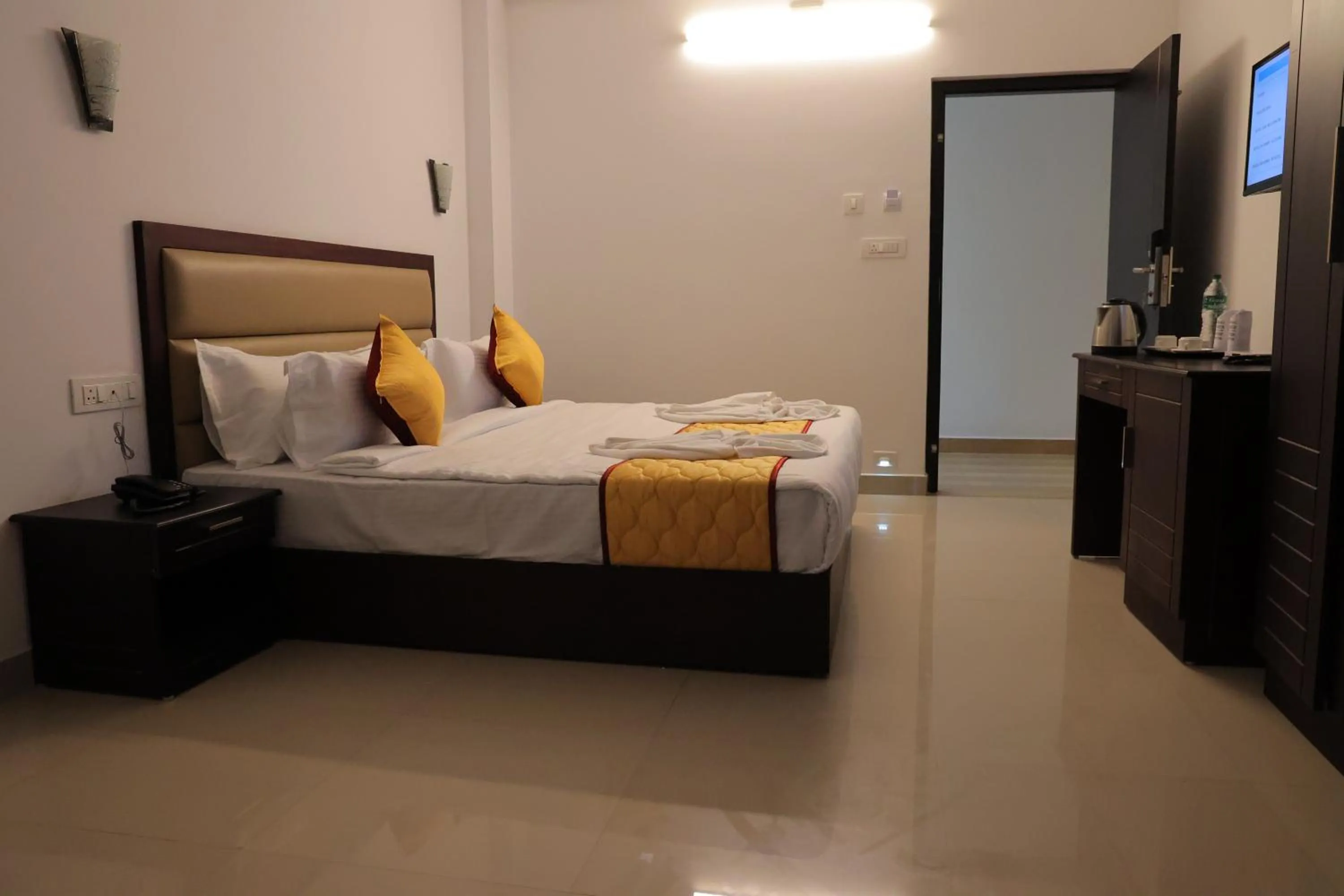 hair dresser, Bed in Spring Valley Resort