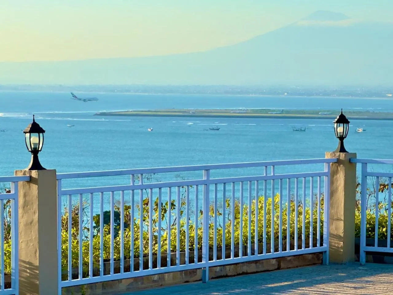 Sea view in The Pandan Sari Hotel
