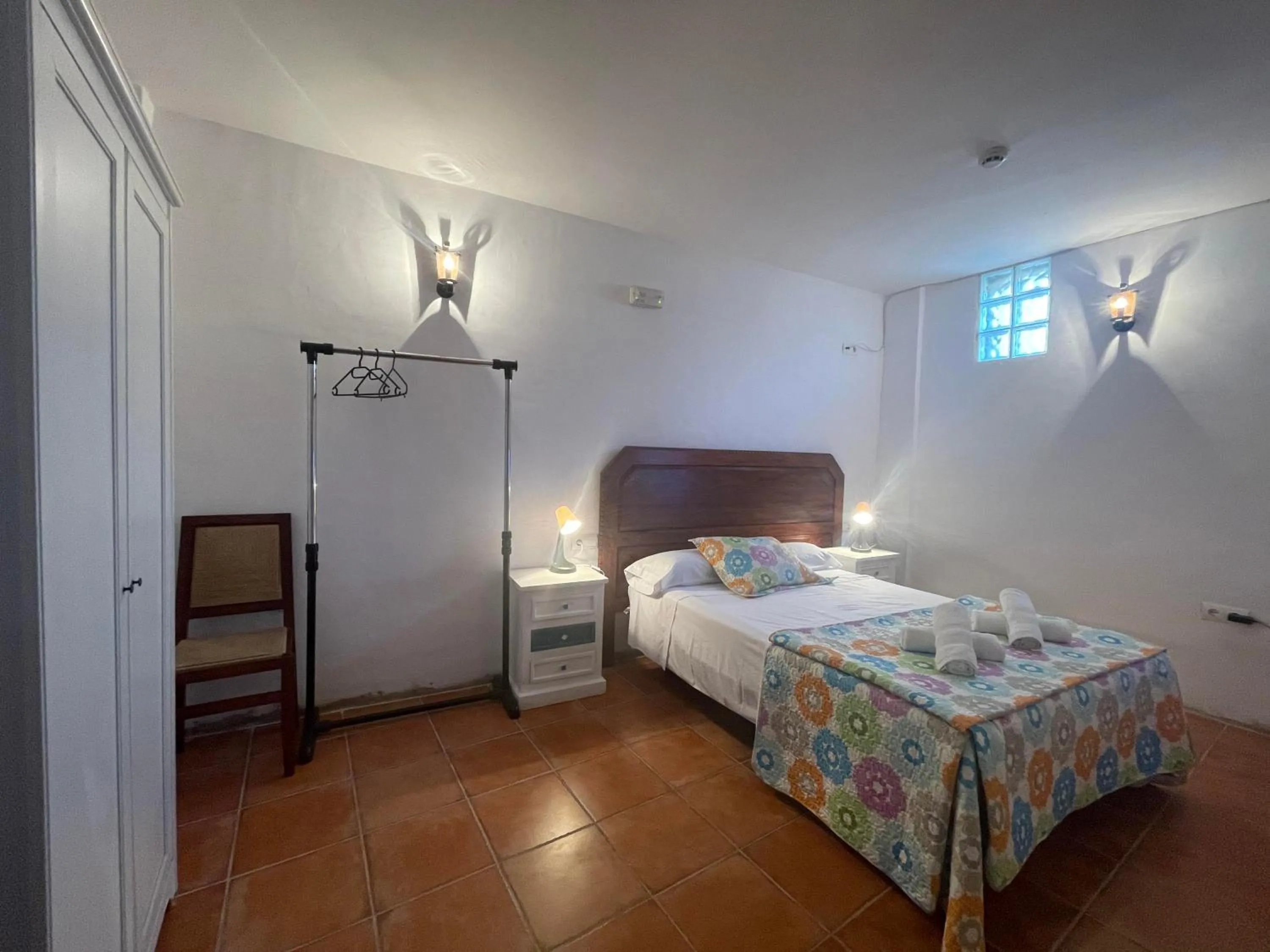 Photo of the whole room in Hotel Al-Andalus