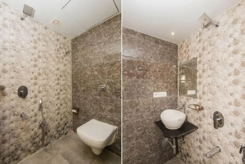 Toilet in Hotel Volga 2 Toilet in Hotel Volga 2