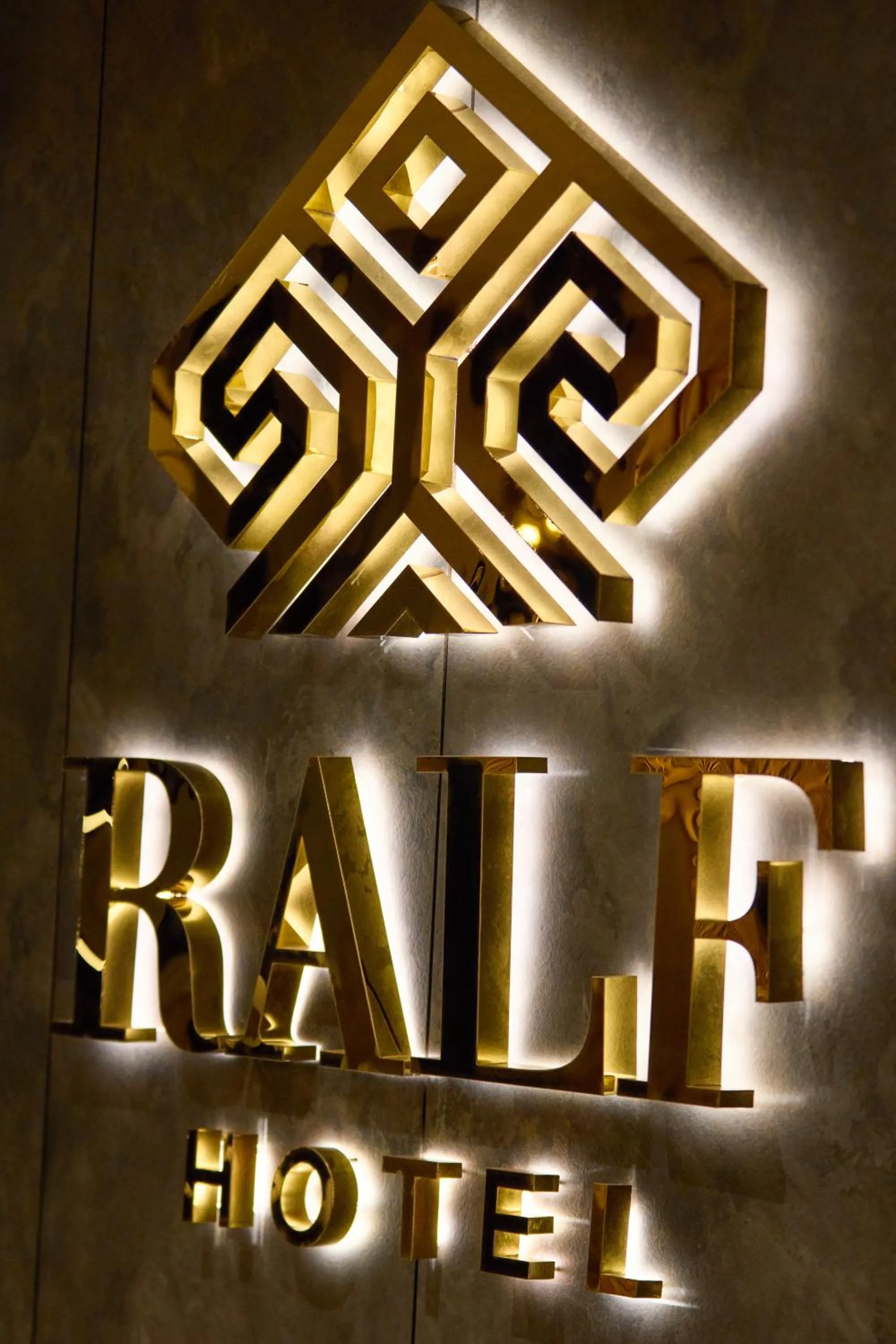 Property logo or sign in Hôtel RALF
