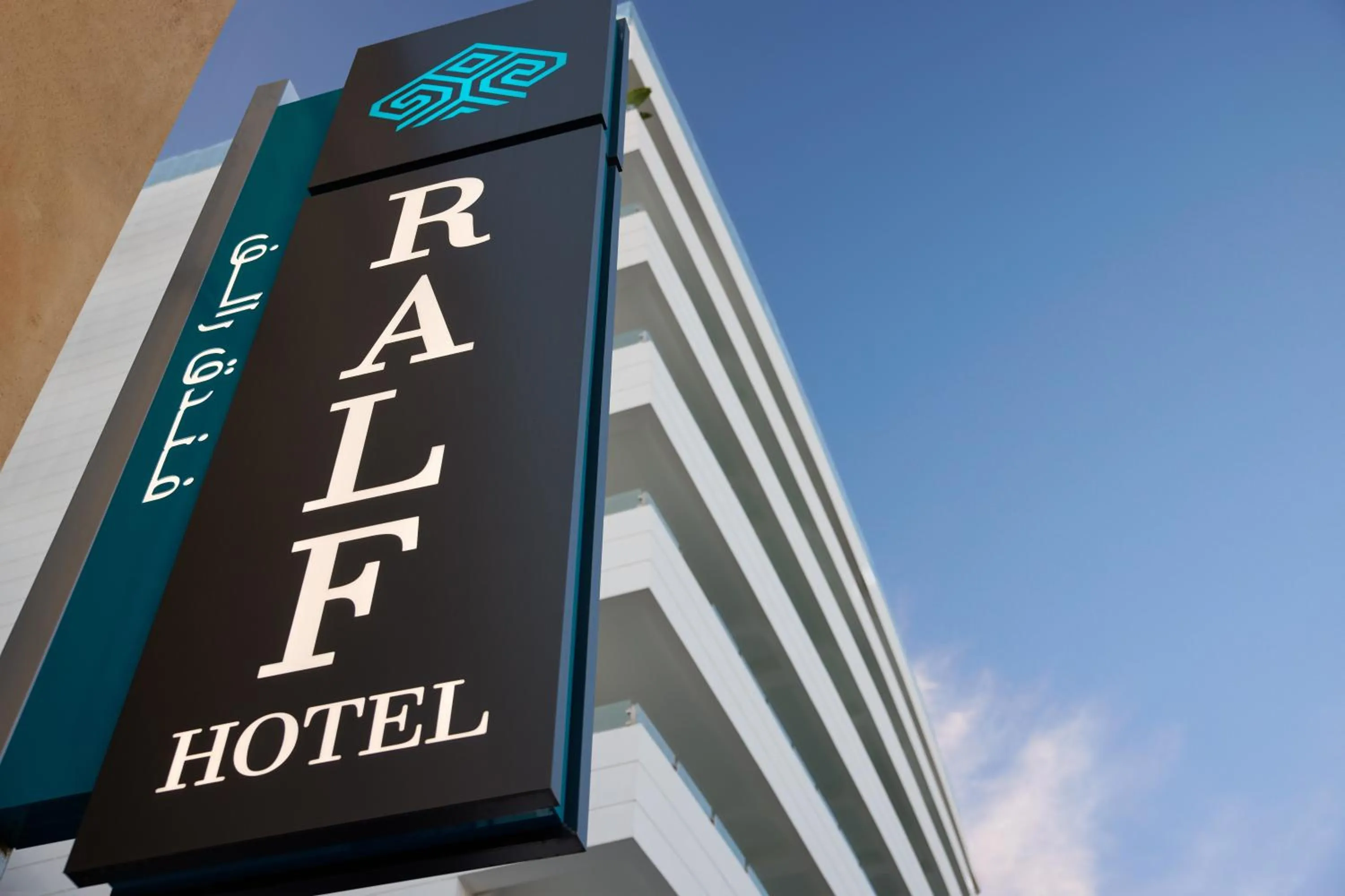 Property logo or sign in Hôtel RALF