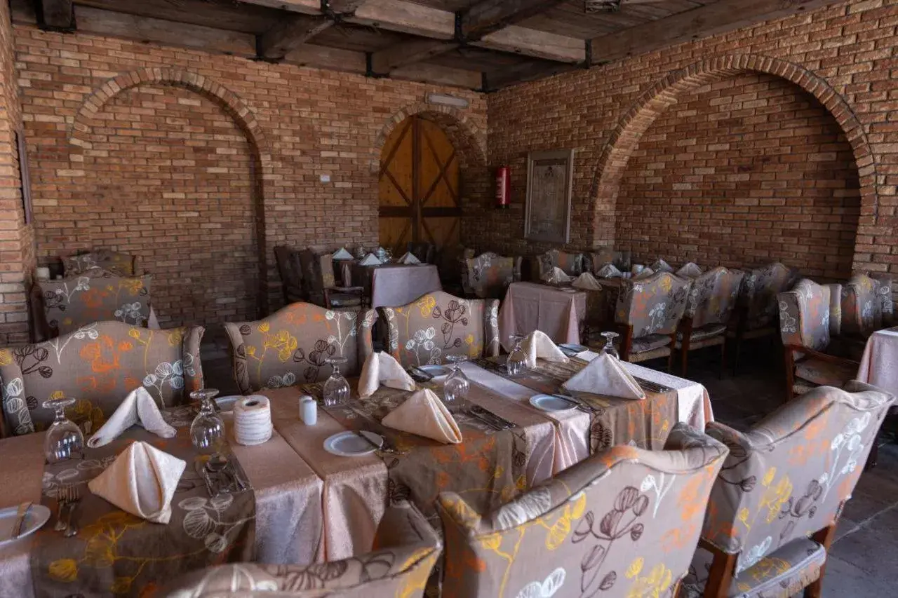 Restaurant/Places to Eat in Parrotel Beach Resorts Restaurant/Places to Eat in Parrotel Beach Resorts