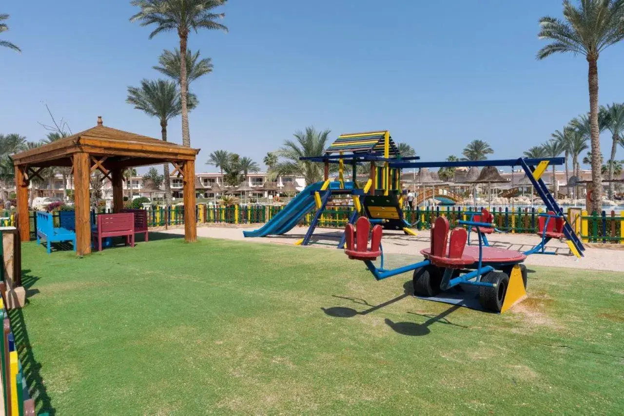 Garden, Children's Play Area in Parrotel Beach Resorts Garden, Children's Play Area in Parrotel Beach Resorts