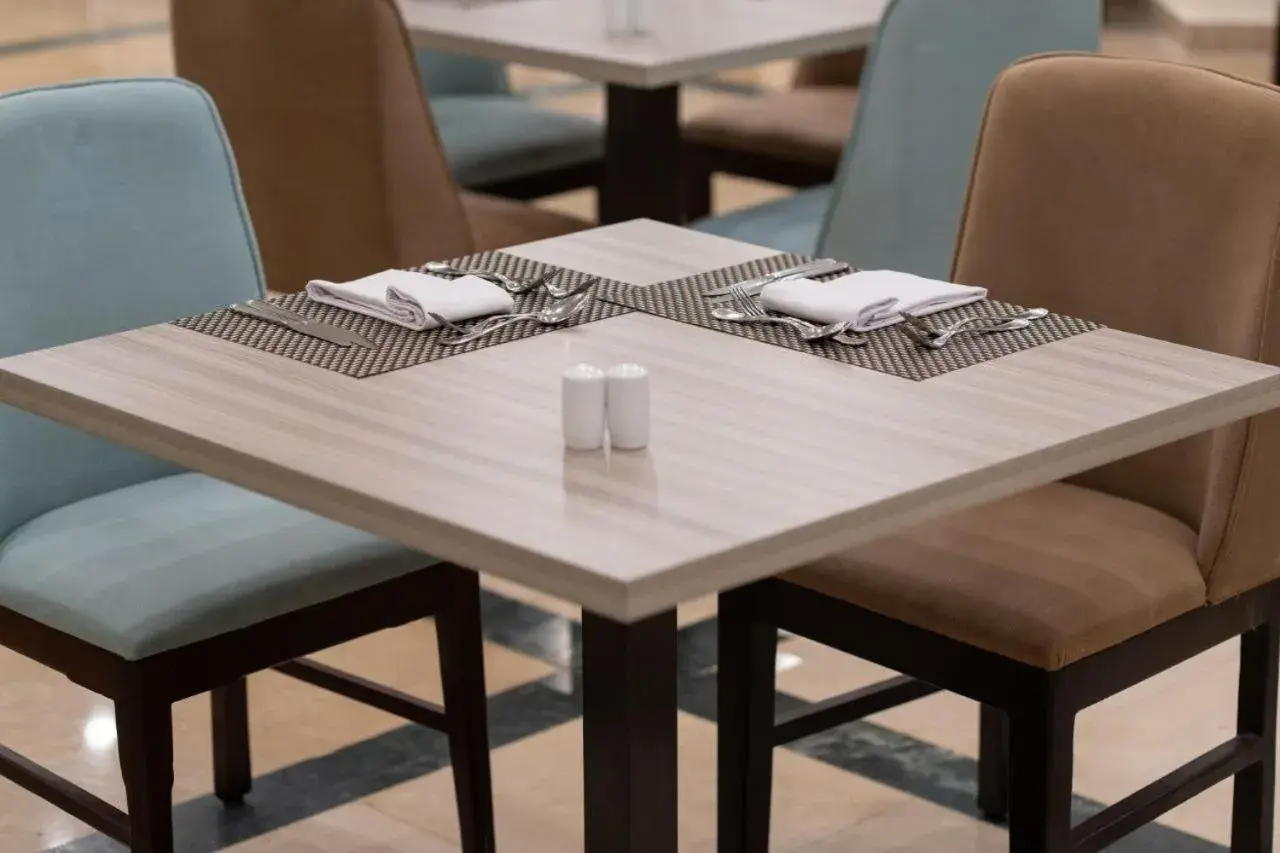 Restaurant/Places to Eat in Parrotel Beach Resorts Restaurant/Places to Eat in Parrotel Beach Resorts