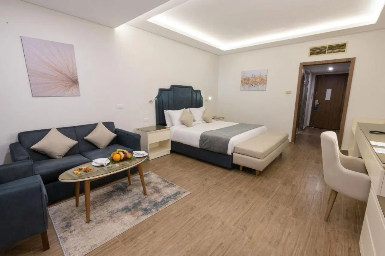 Bed in Parrotel Beach Resorts