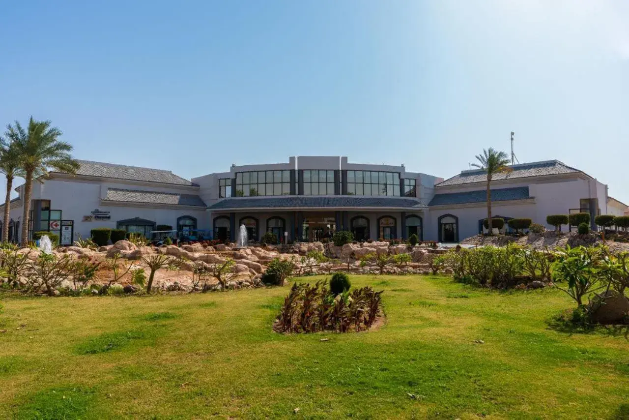 Property Building in Parrotel Beach Resorts Property Building in Parrotel Beach Resorts
