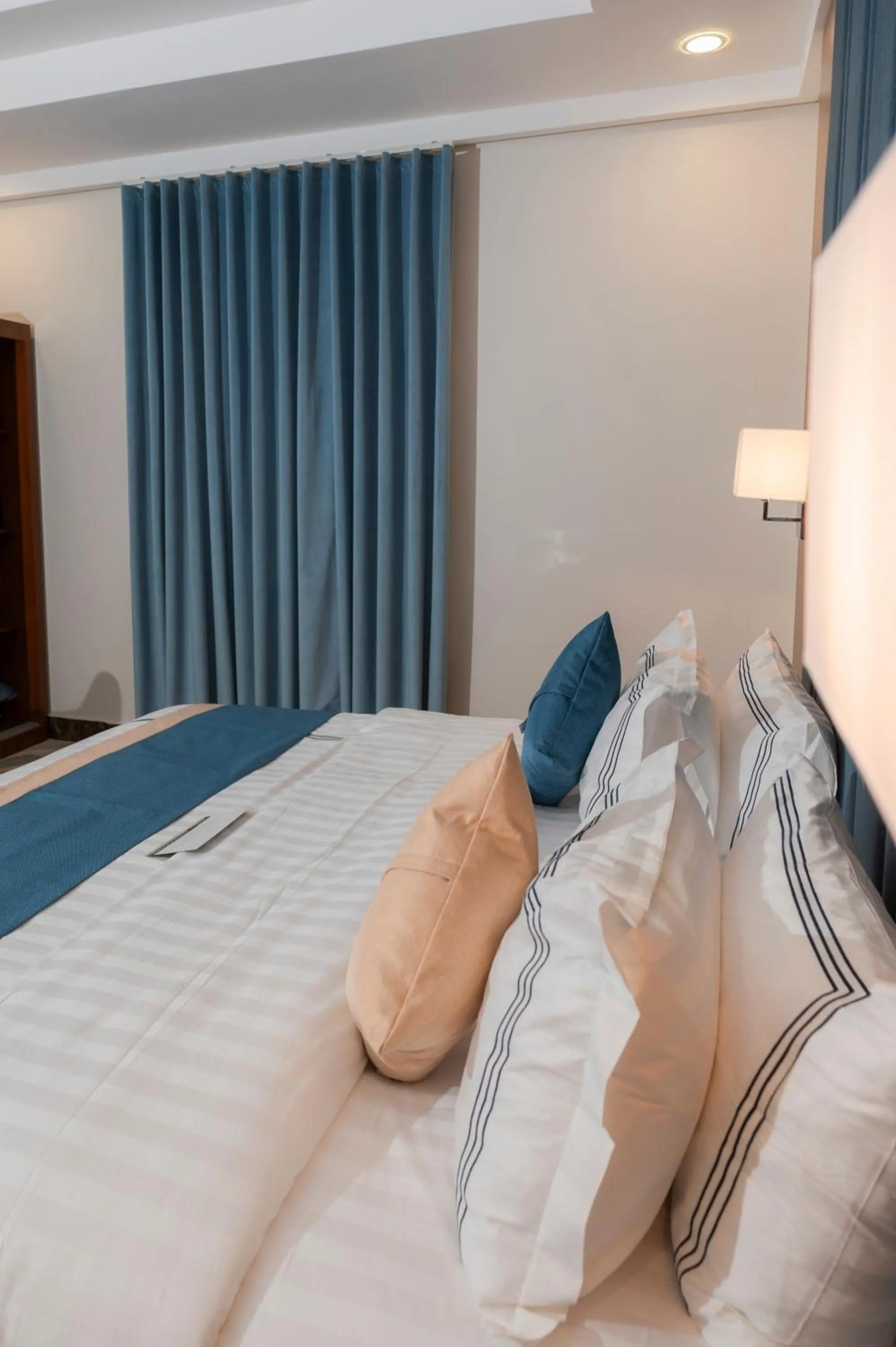 Bed in Yas Hotel Apartments