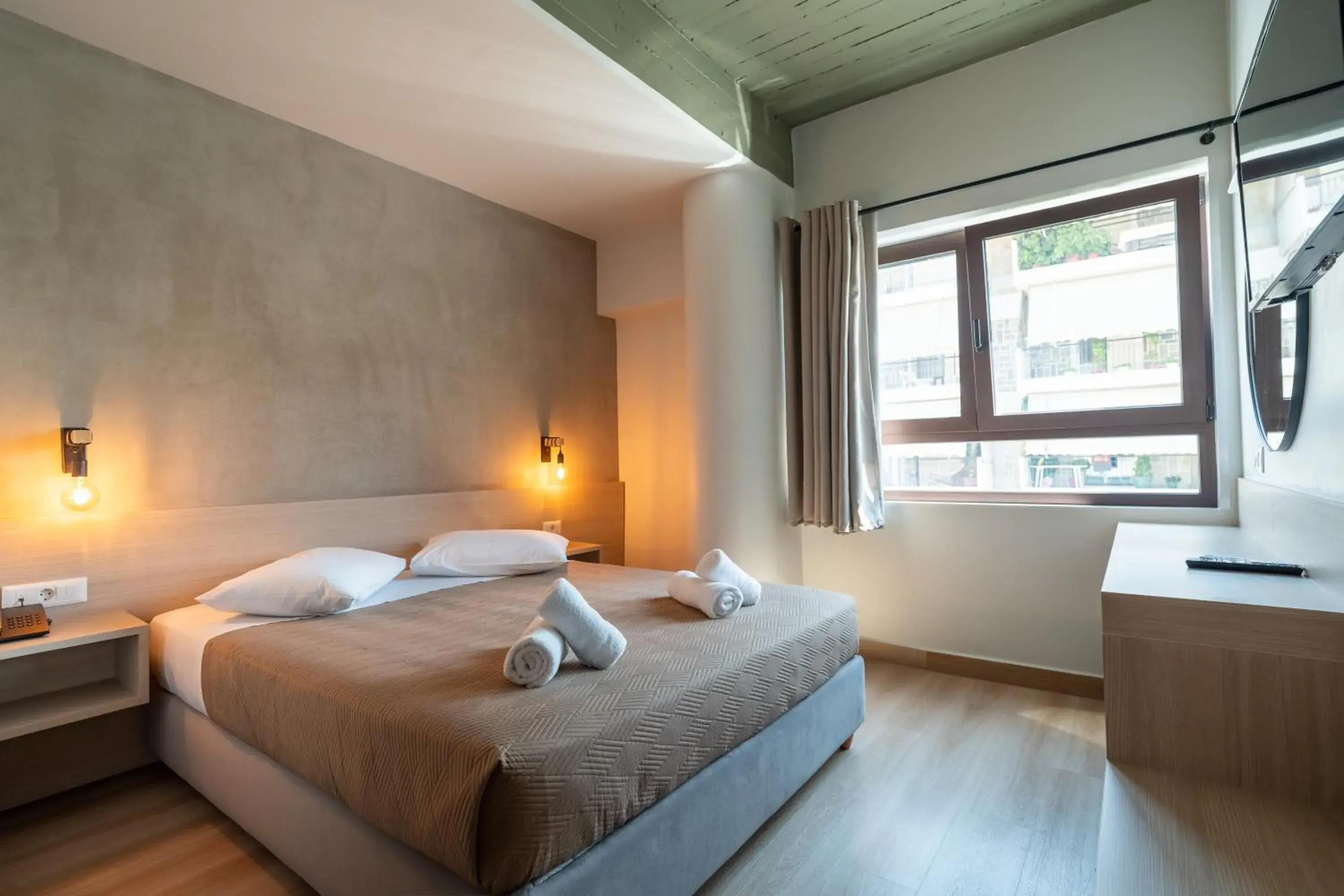 Bedroom, Bed in Athens Hawks Urban Bedroom, Bed in Athens Hawks Urban