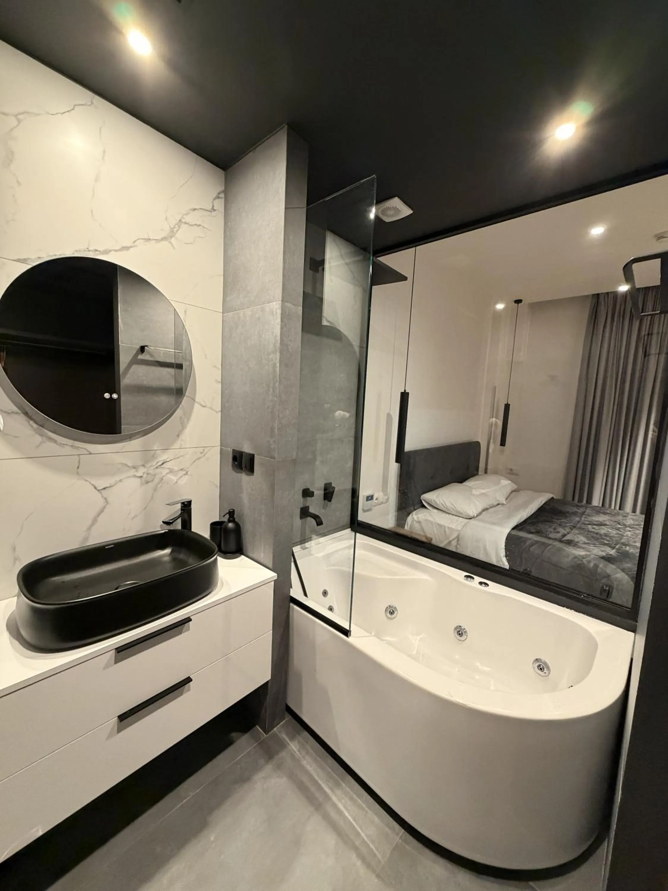 Bathroom, Bed in Athens Hawks Urban