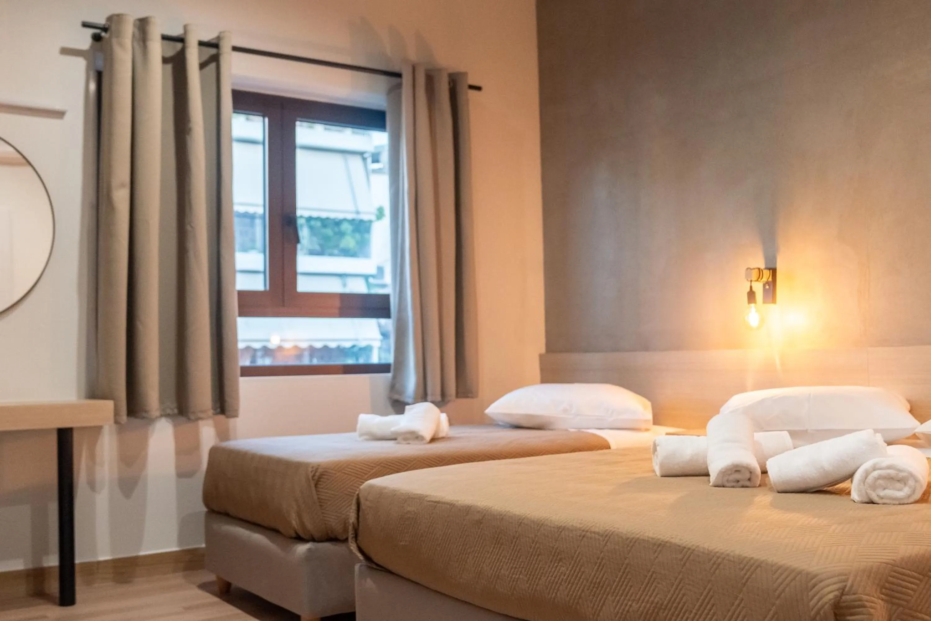 Bed in Athens Hawks Urban