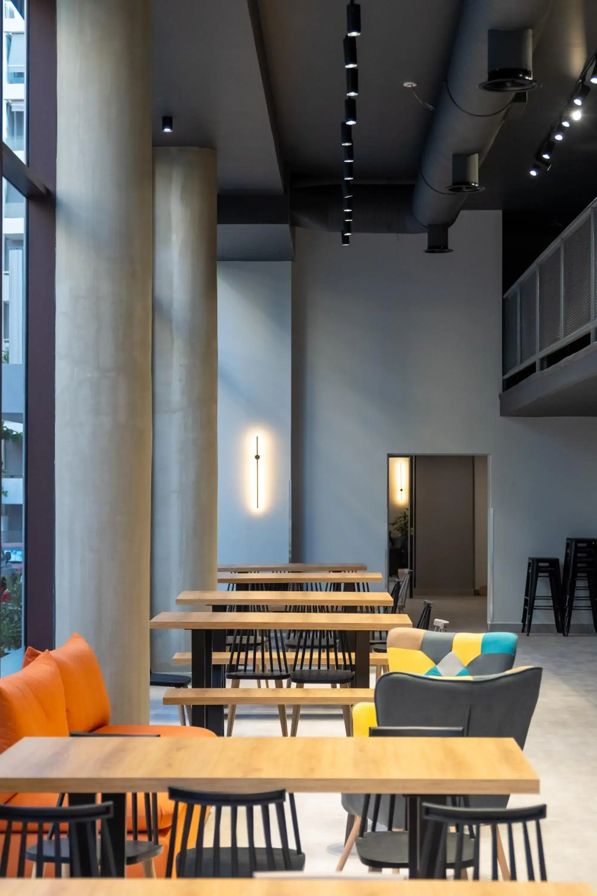 Restaurant/places to eat in Athens Hawks Urban Restaurant/places to eat in Athens Hawks Urban
