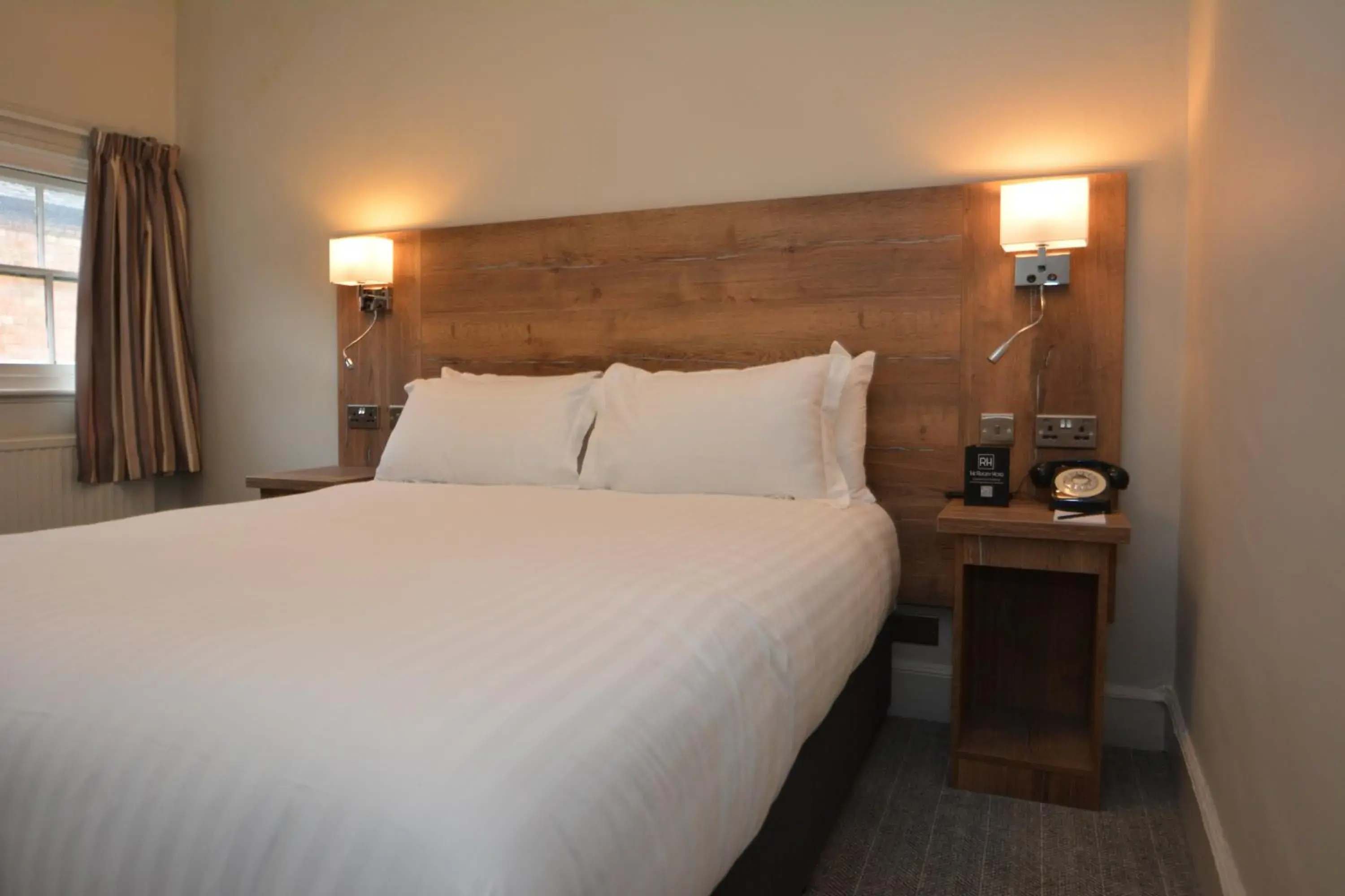 Bed in The Rugby Hotel Bed in The Rugby Hotel