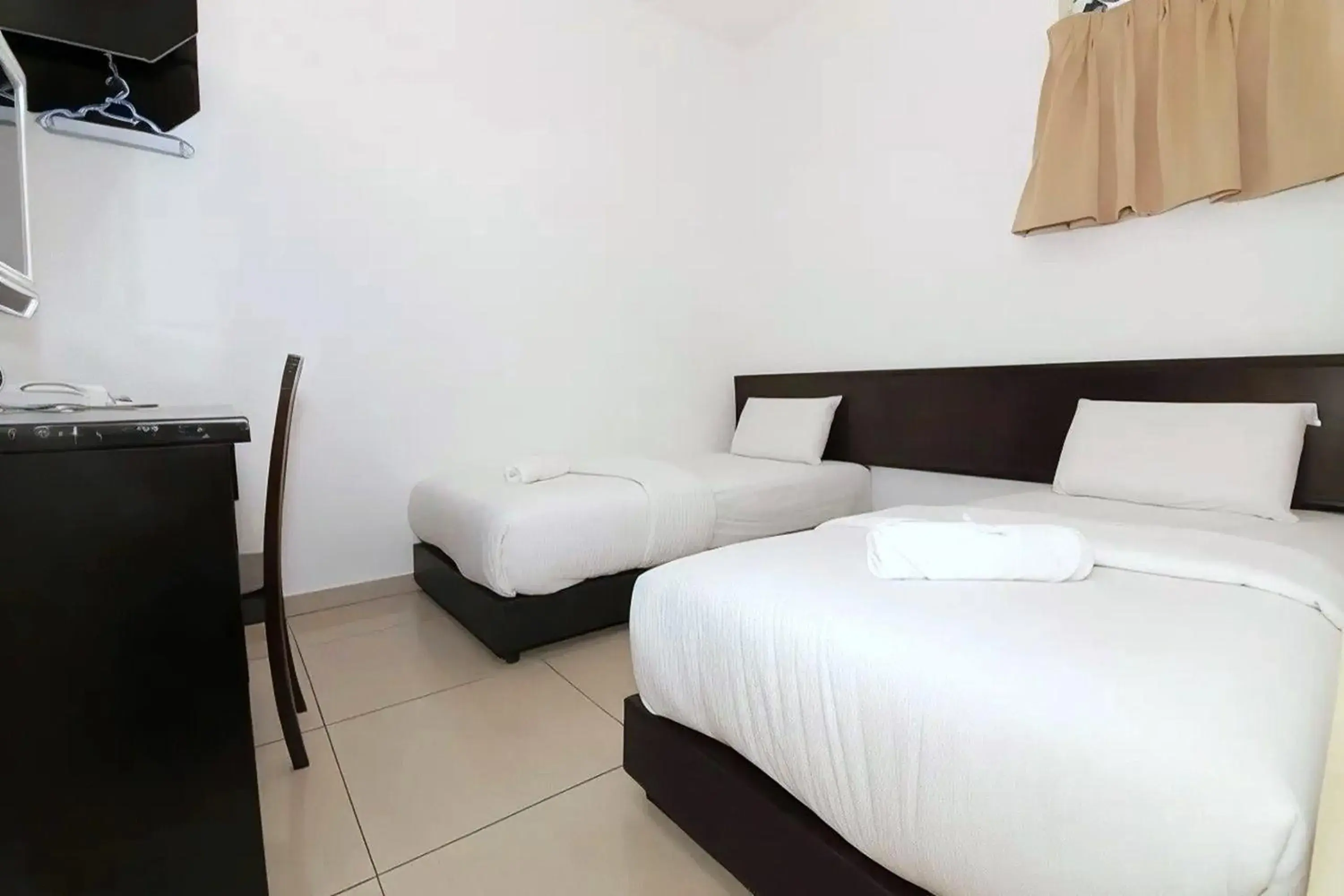 Superior Double Room - single occupancy in Hotel Alam Indi Superior Double Room - single occupancy in Hotel Alam Indi