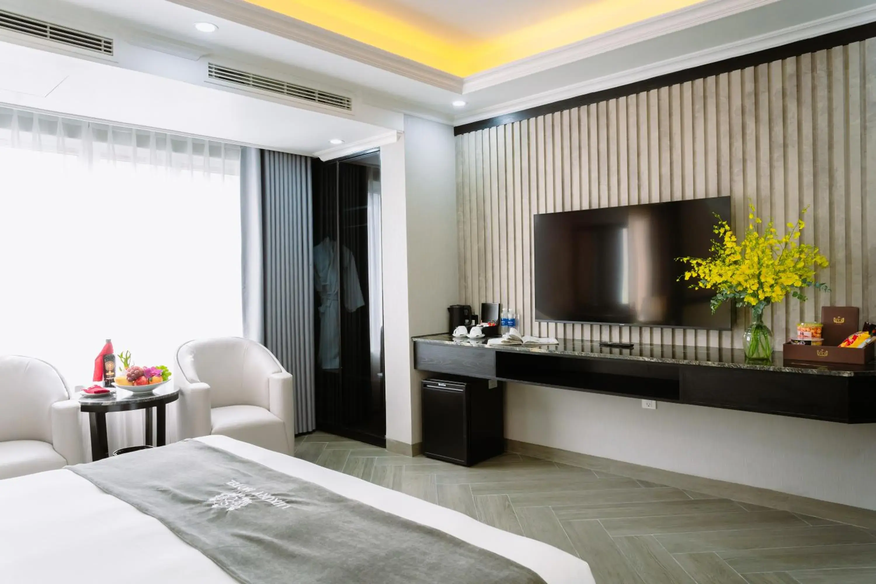 Bedroom in SC Luxury Hotel Bedroom in SC Luxury Hotel