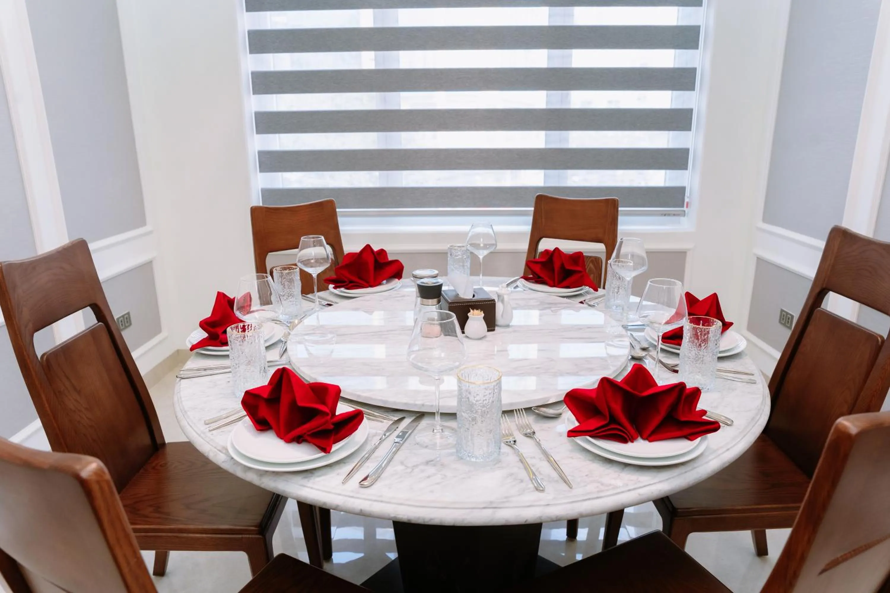 Dinner in SC Luxury Hotel