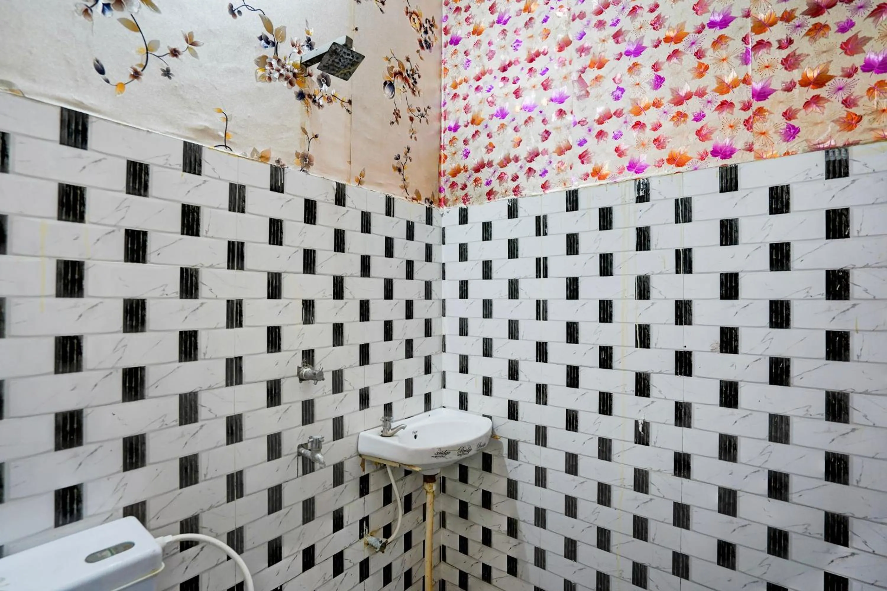 Bathroom in SPOT ON PARKS HOTEL