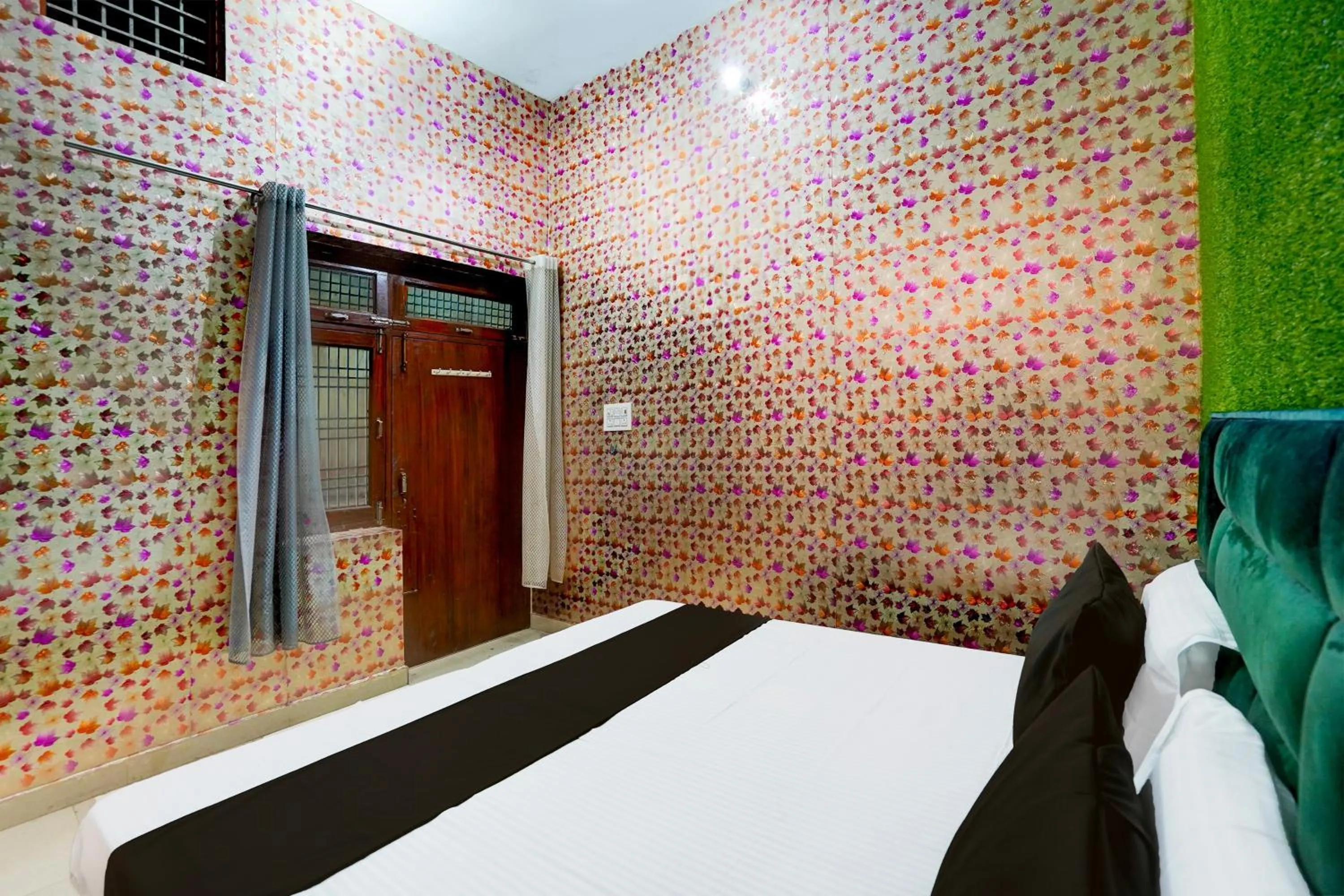 Bedroom in SPOT ON PARKS HOTEL