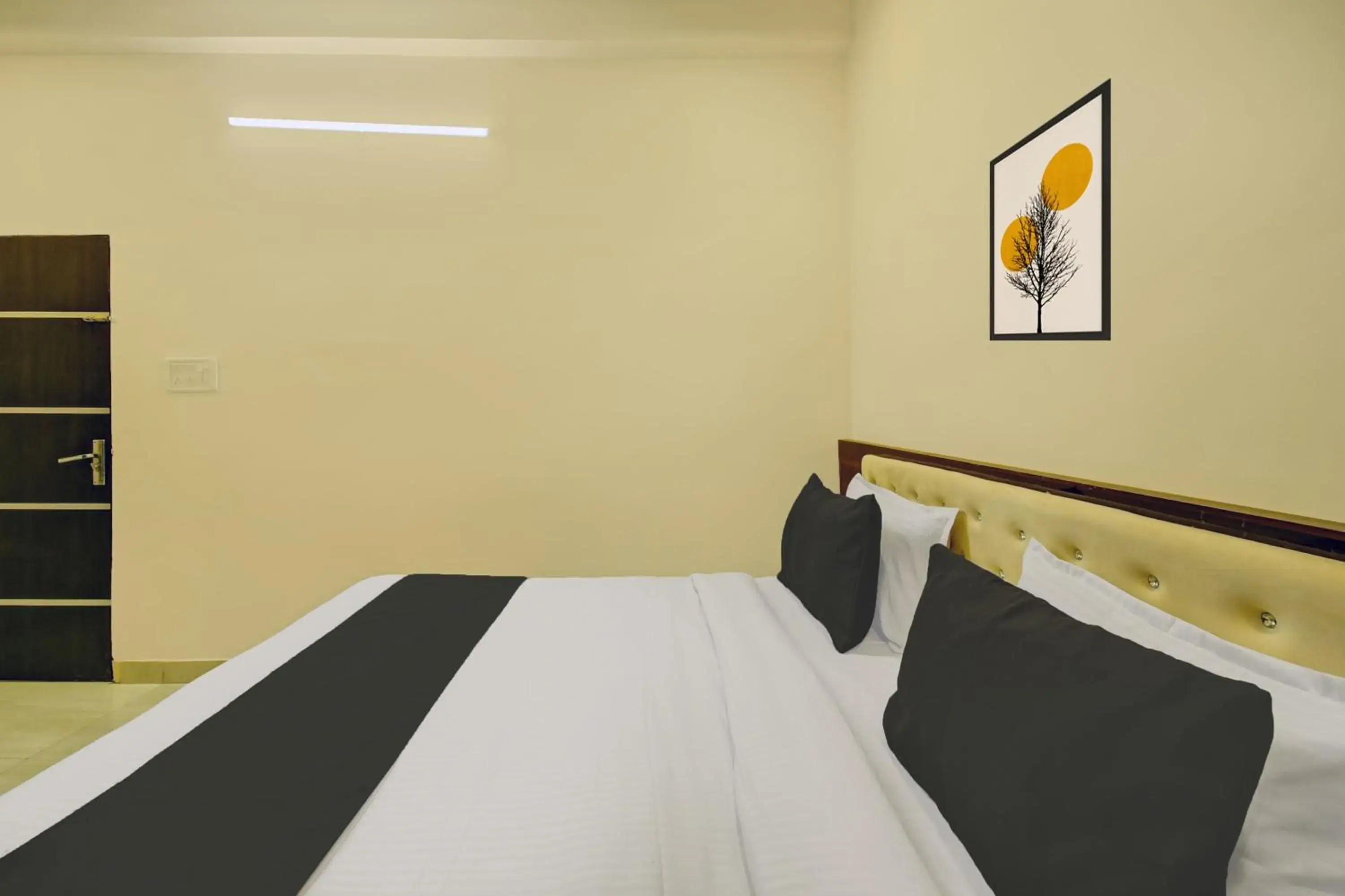 Bedroom, Bed in Hotel O Neelkanth Bedroom, Bed in Hotel O Neelkanth