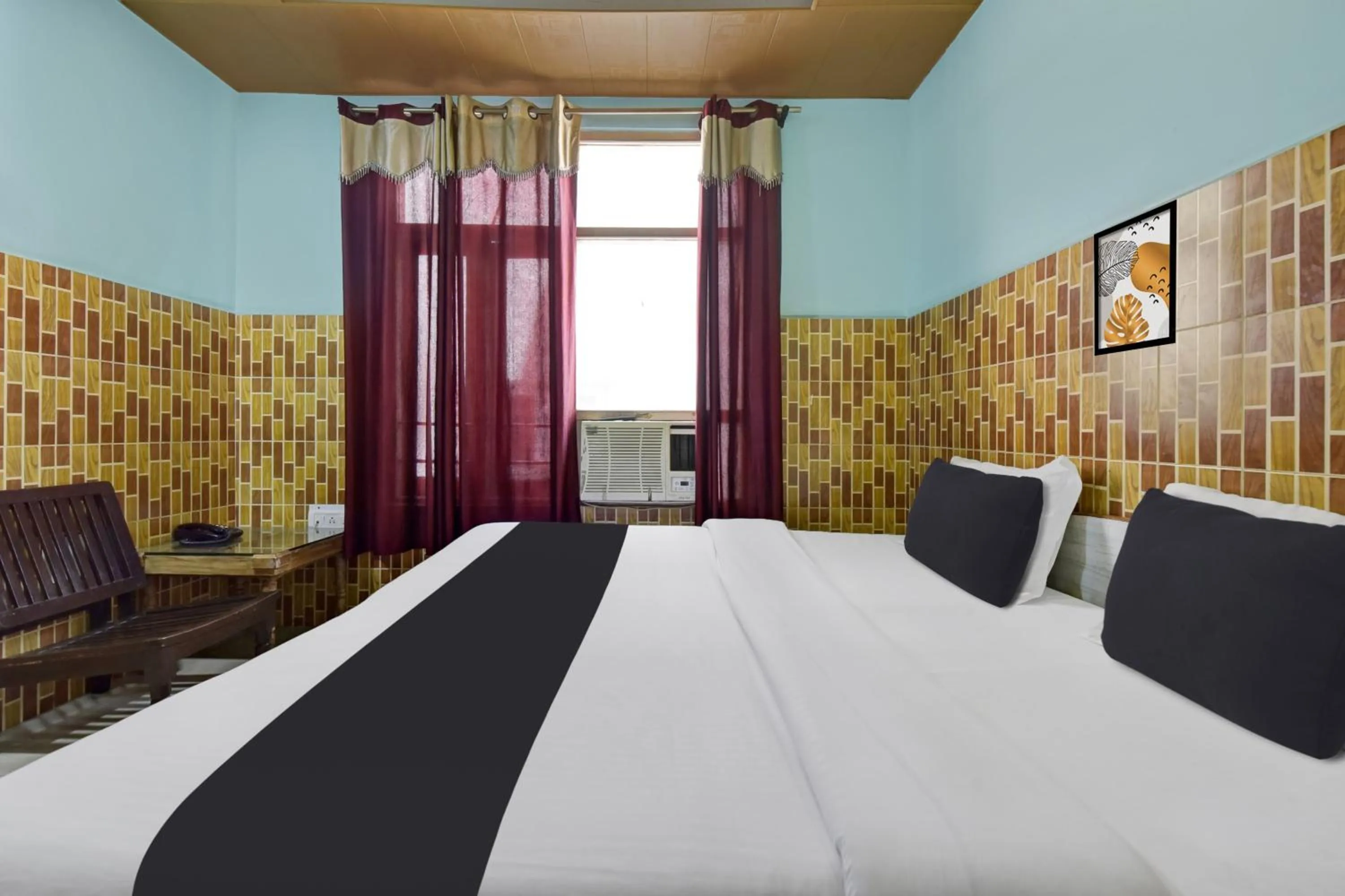 Bedroom in Hotel O Indira