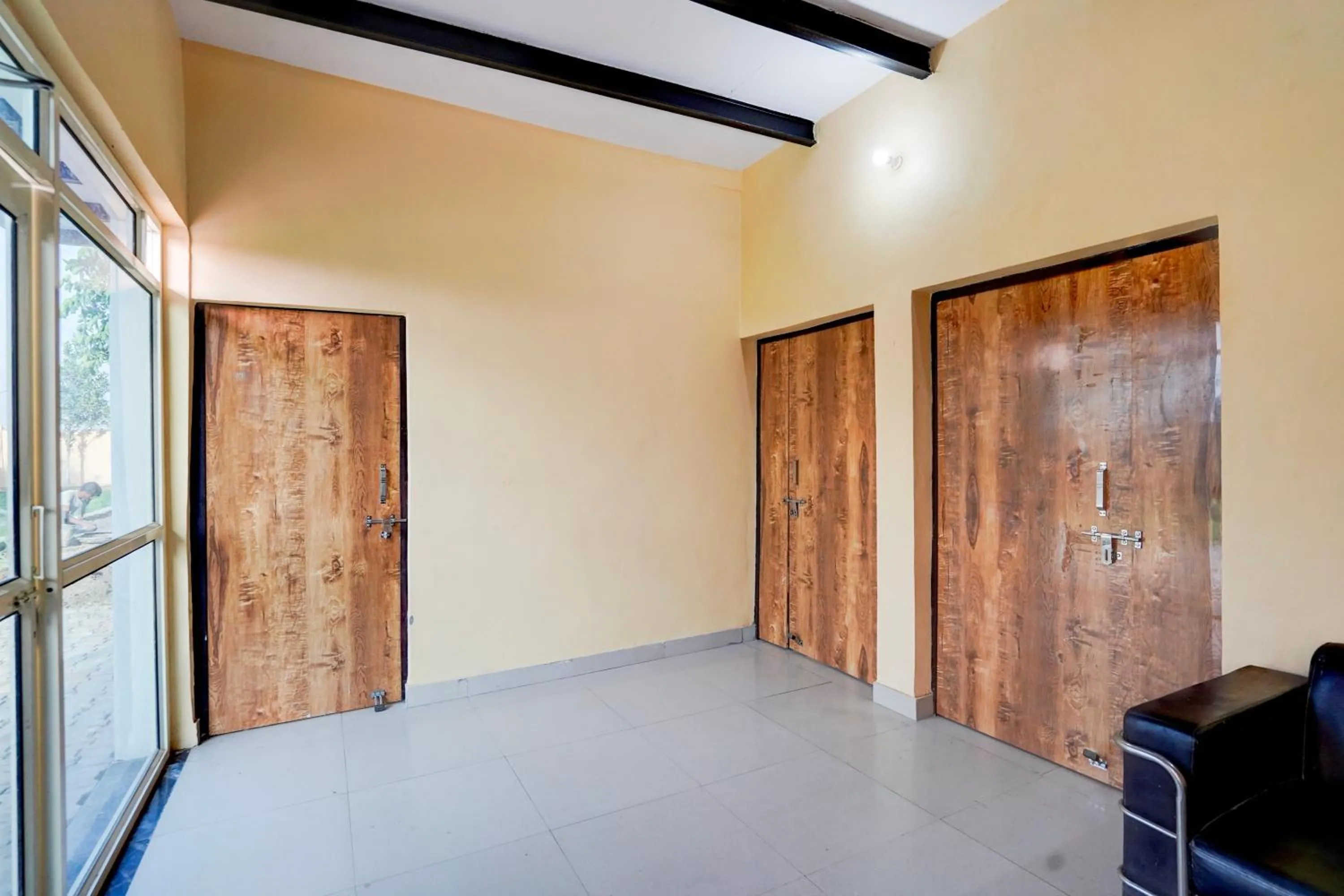 Lobby or reception in Hotel O YAMUNA RESORT